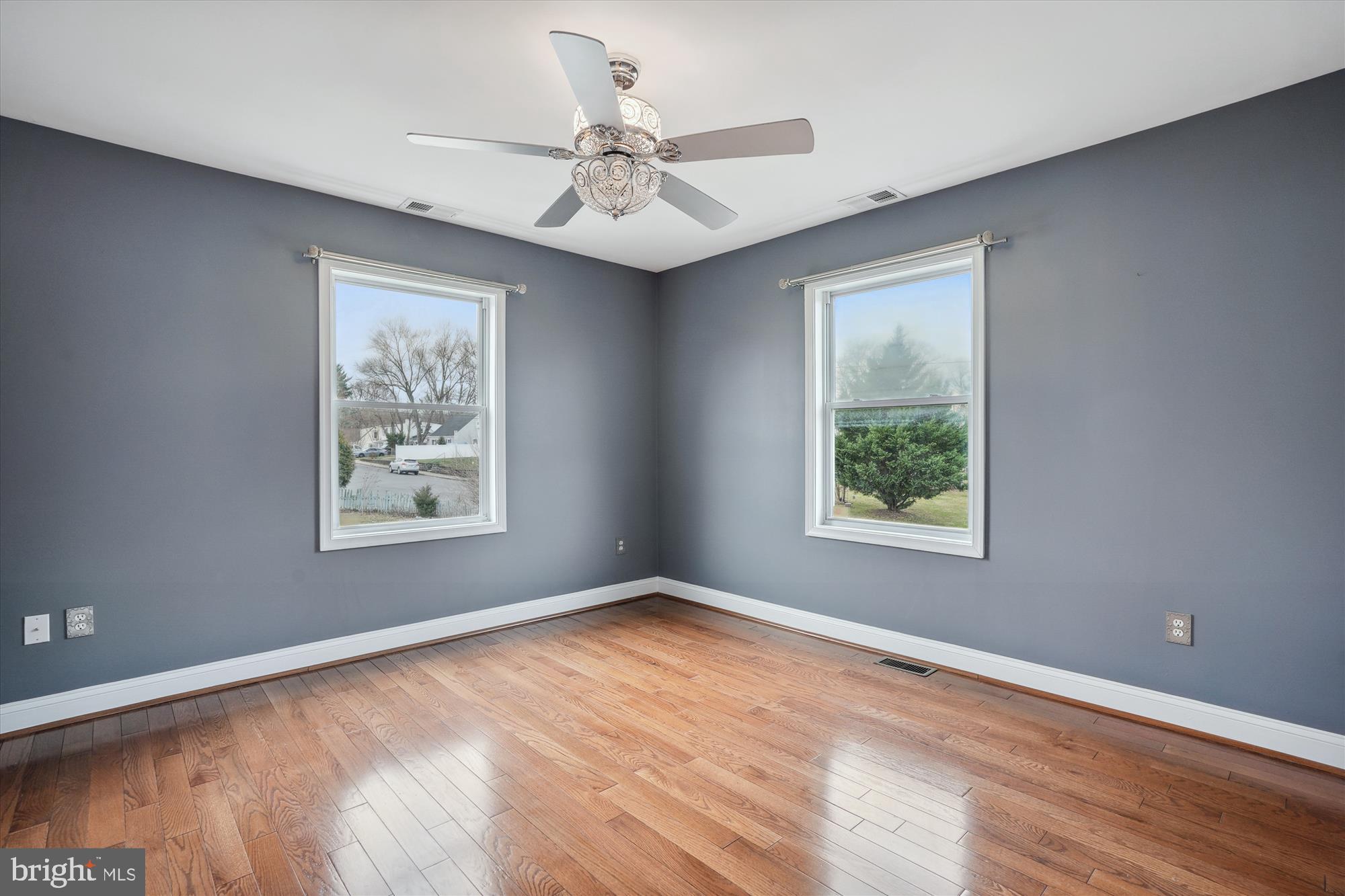 MANASSAS PARK - Residential