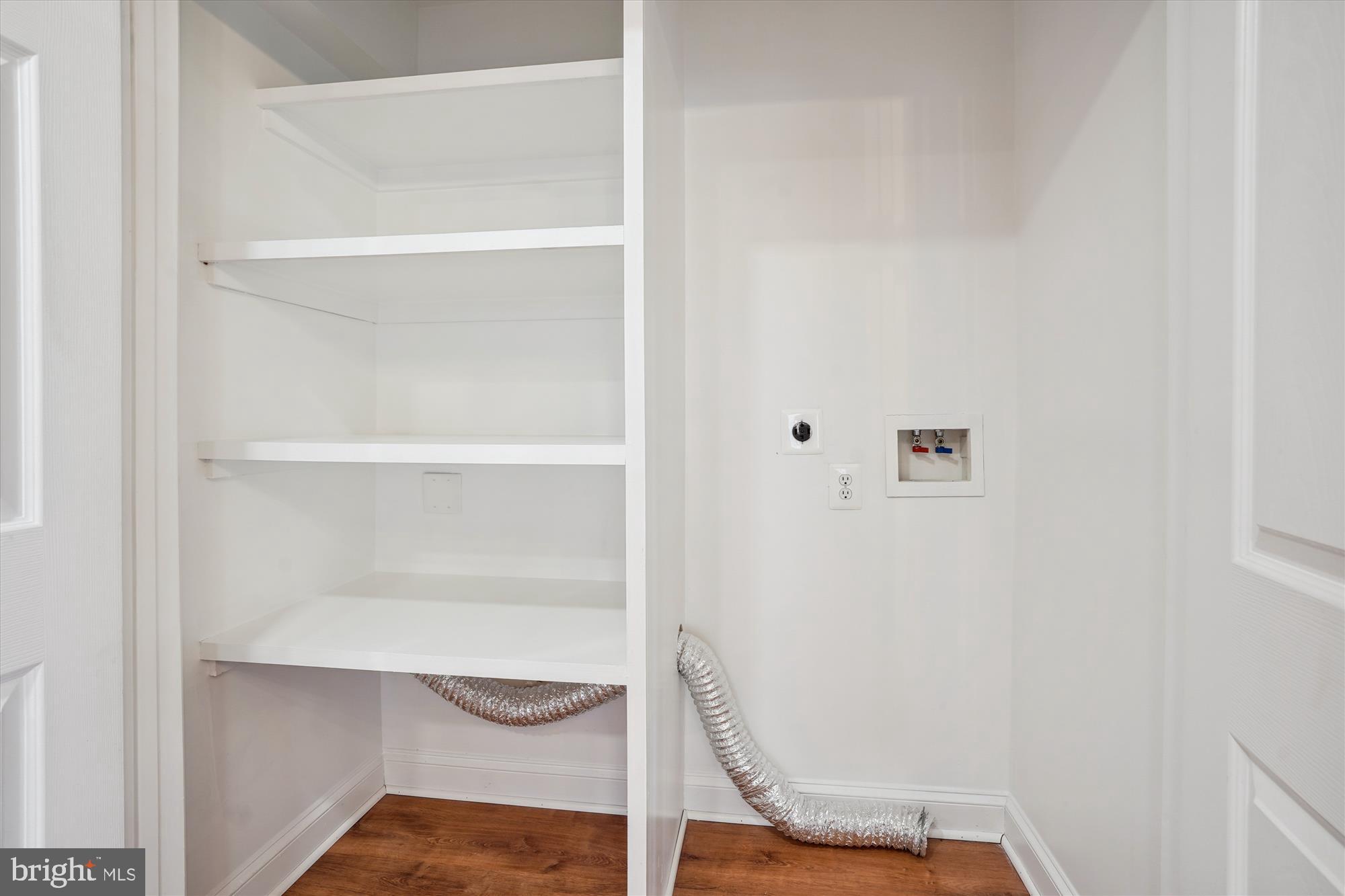 MANASSAS PARK - Residential