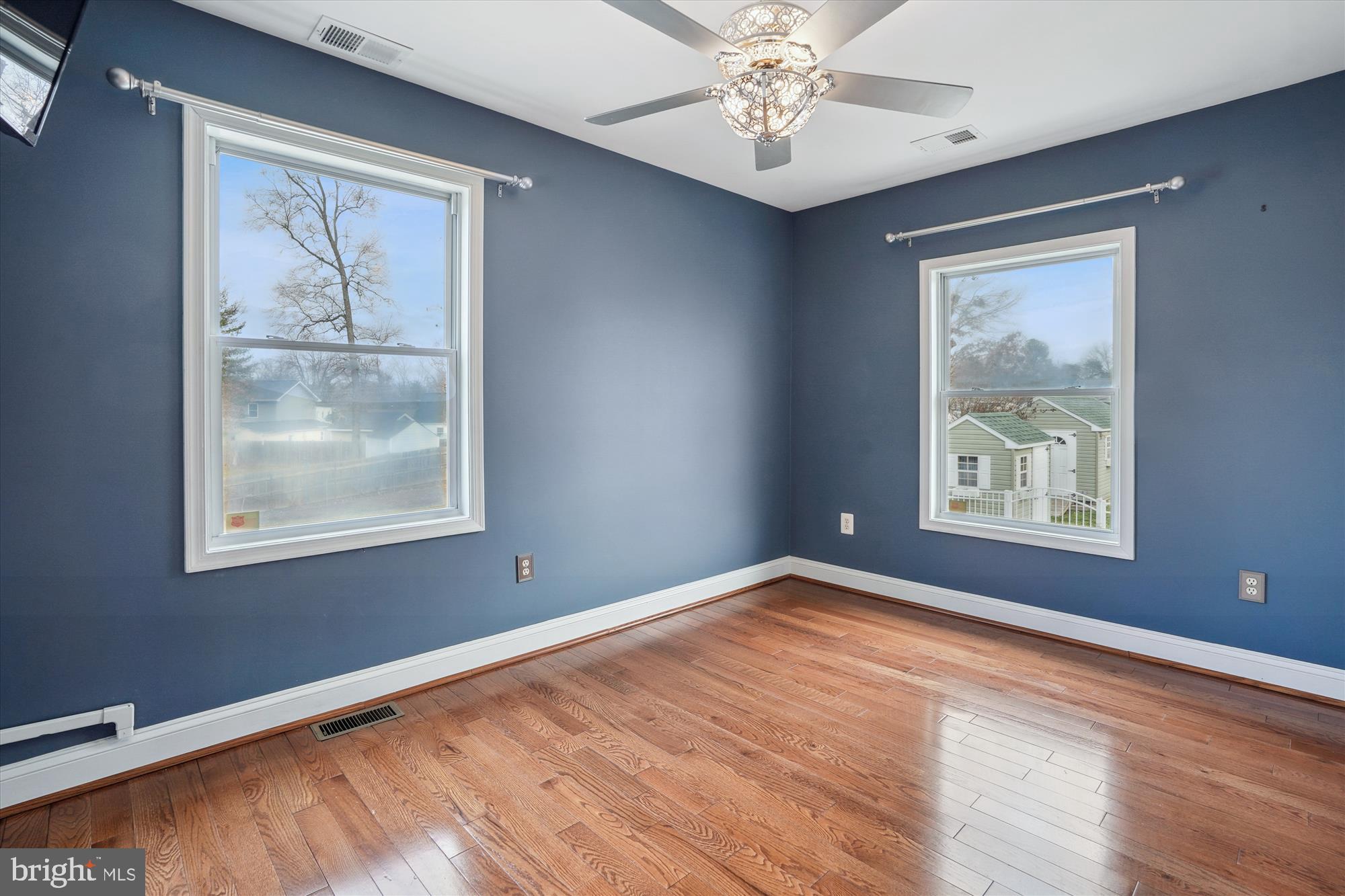 MANASSAS PARK - Residential