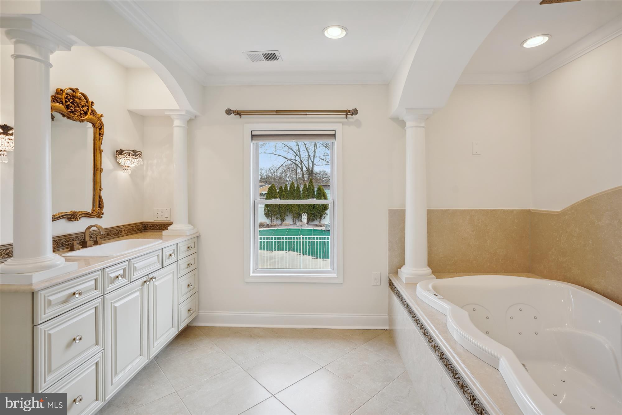 MANASSAS PARK - Residential