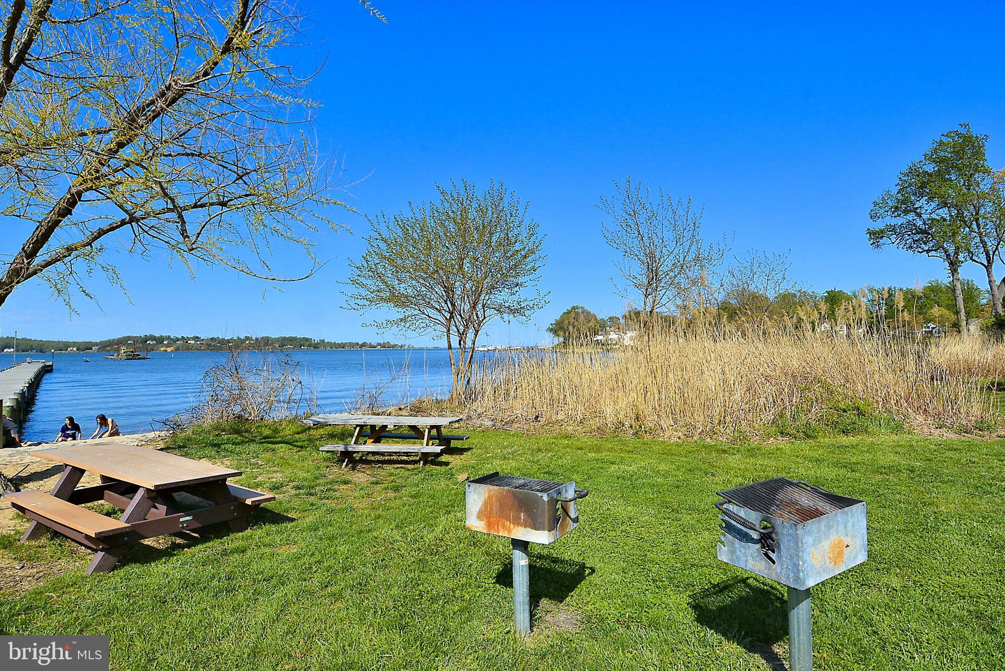 CAPE ST CLAIRE - Residential