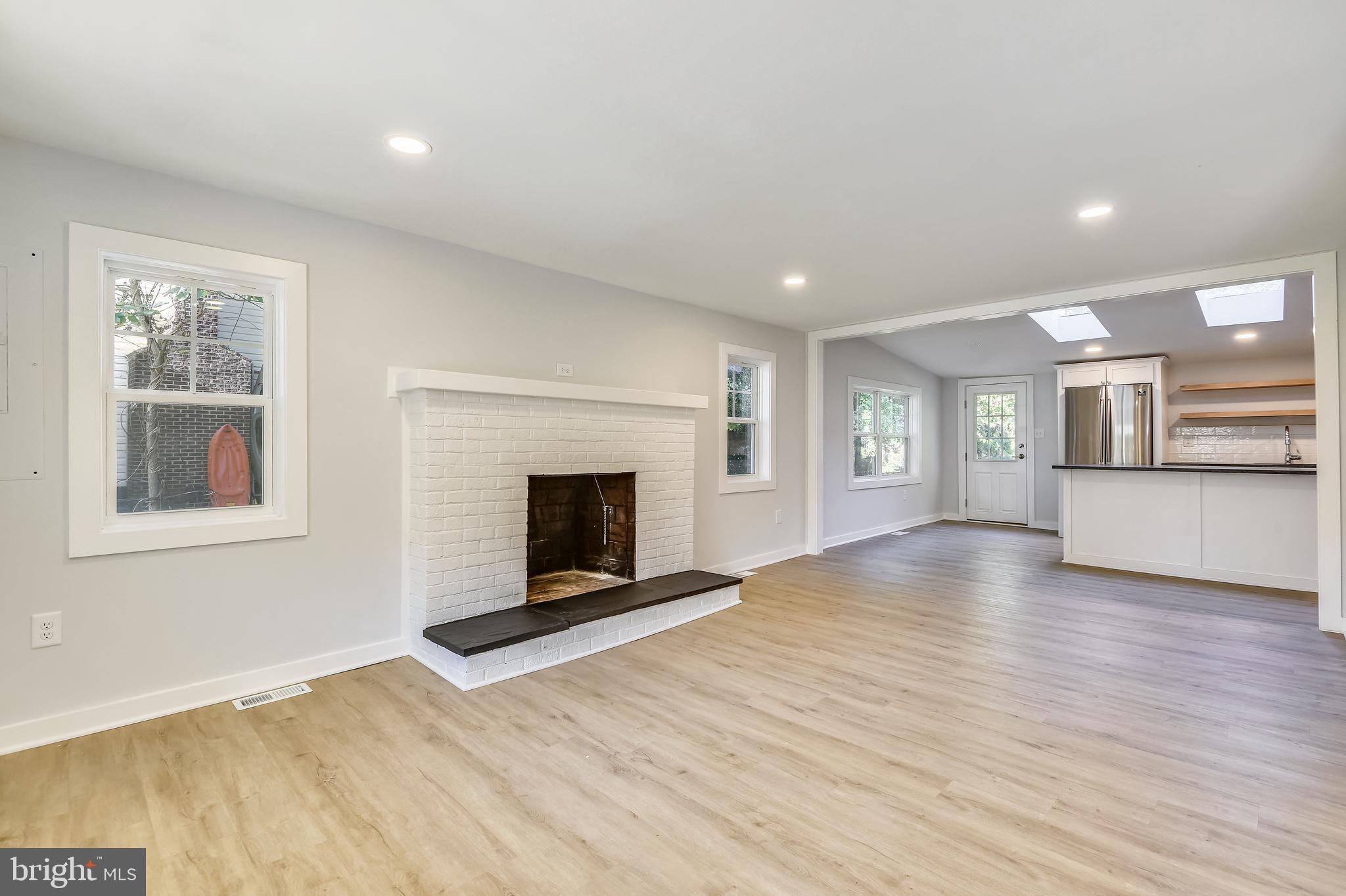 CAPE ST CLAIRE - Residential