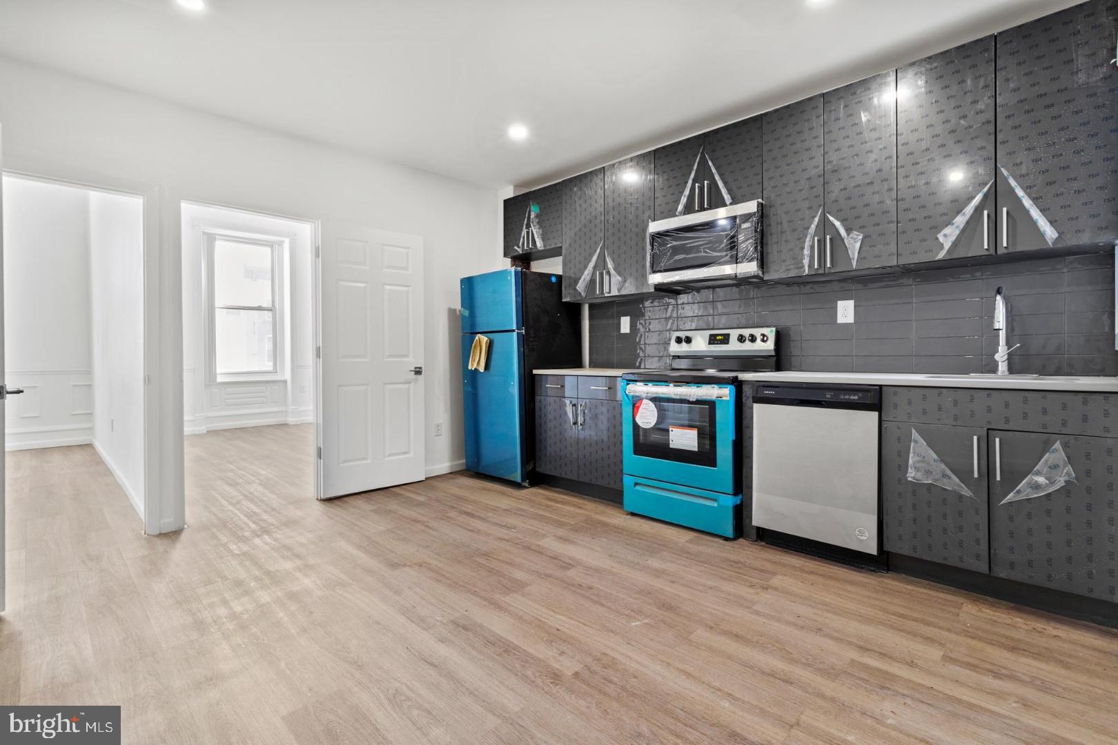 NEWBOLD - Commercial Sale