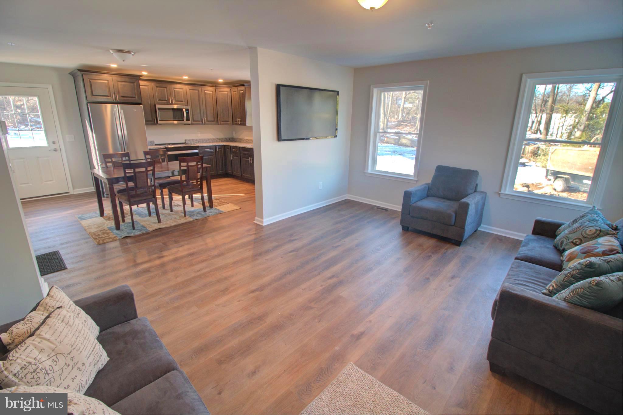 ROSEMONT - Residential