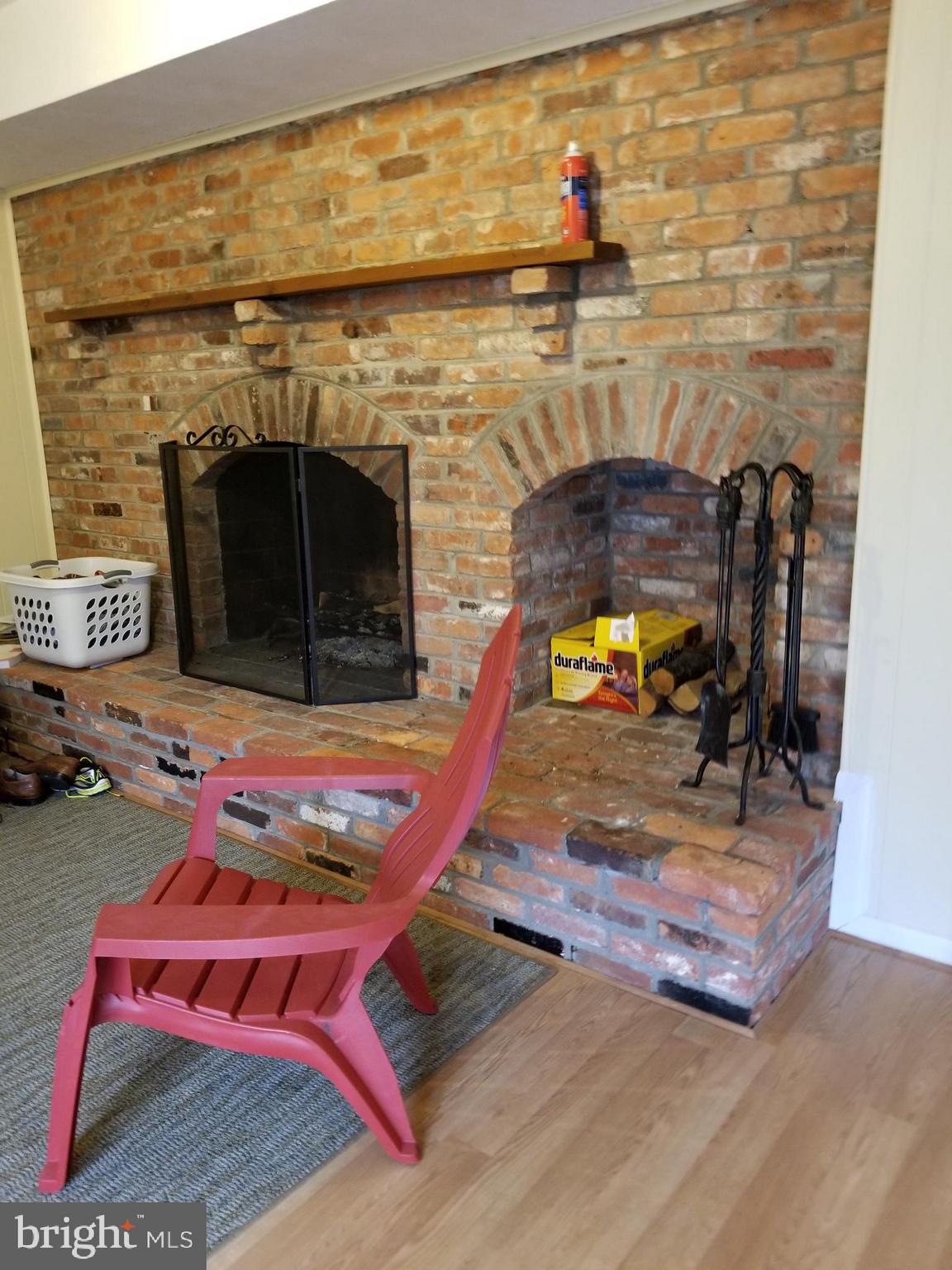 STONEHURST - Residential Lease