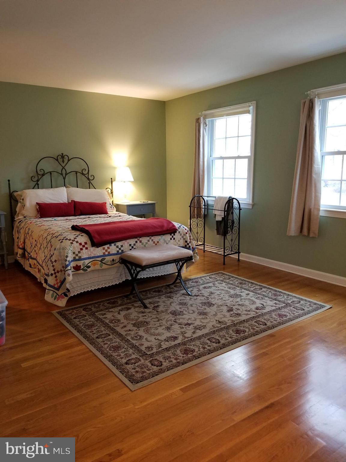 STONEHURST - Residential Lease