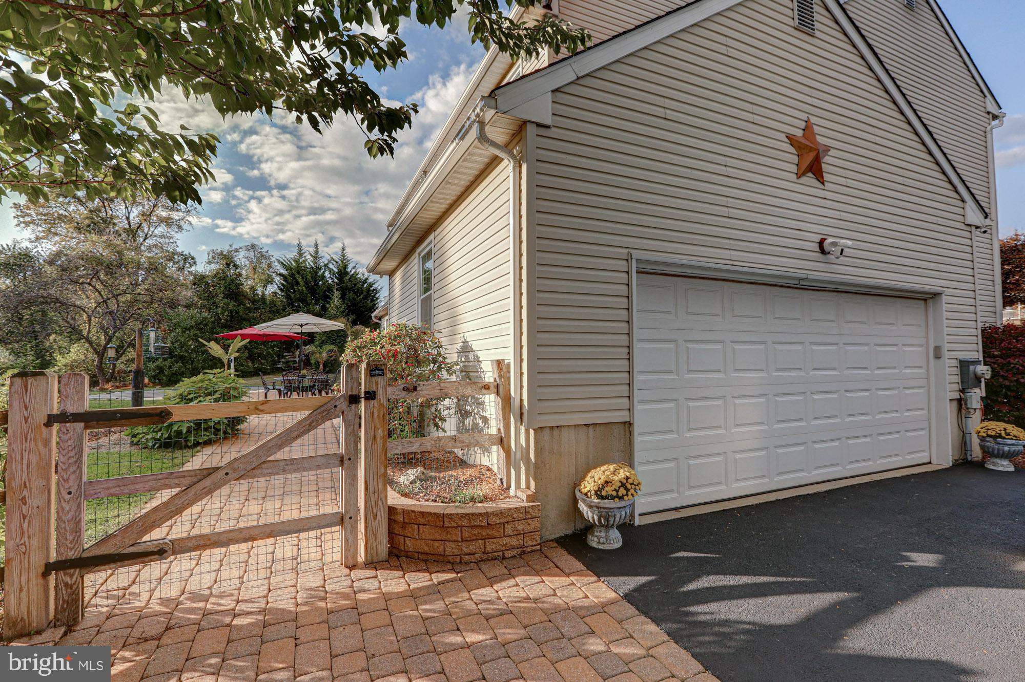 DEER RUN - Residential