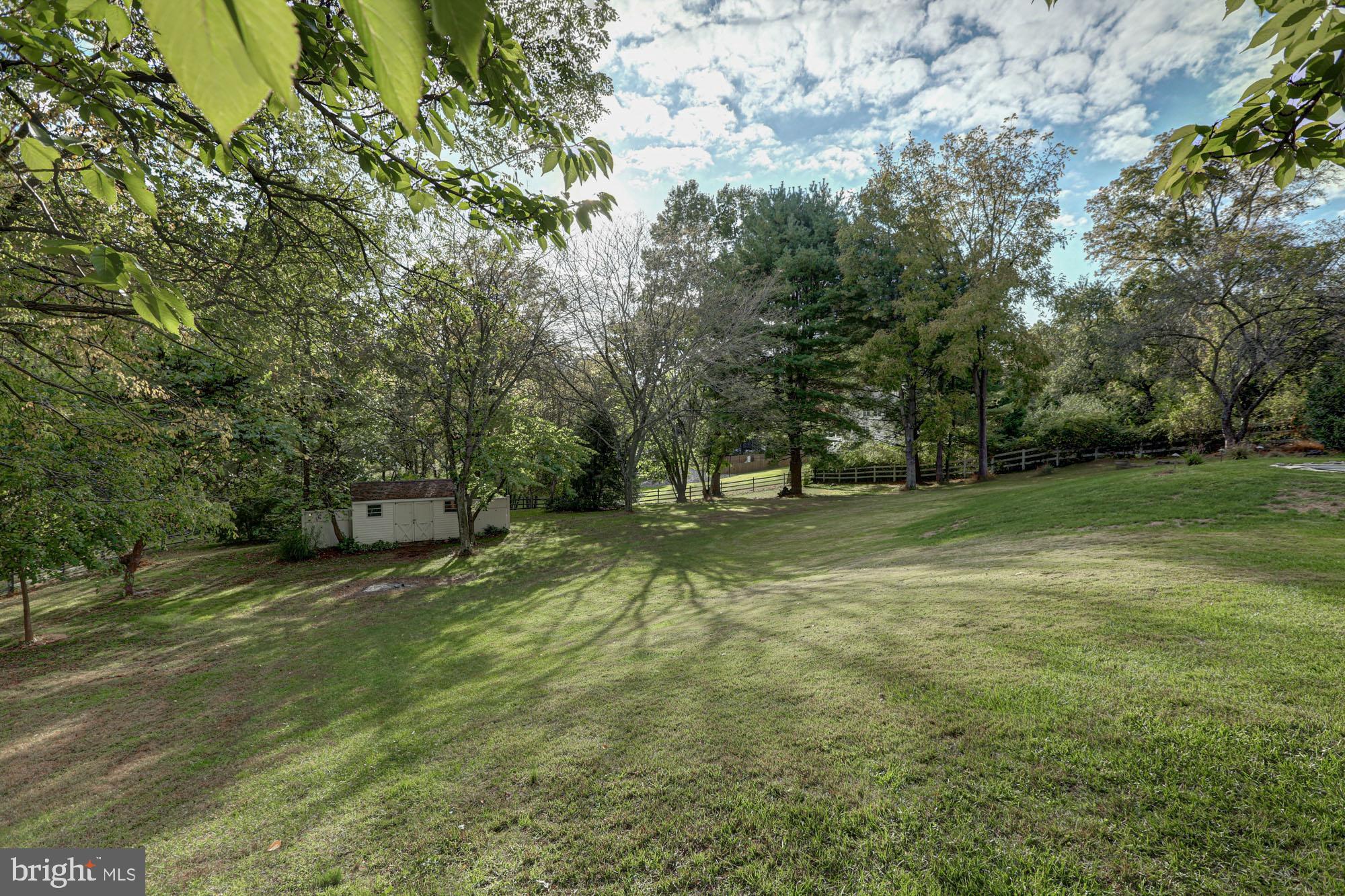 DEER RUN - Residential