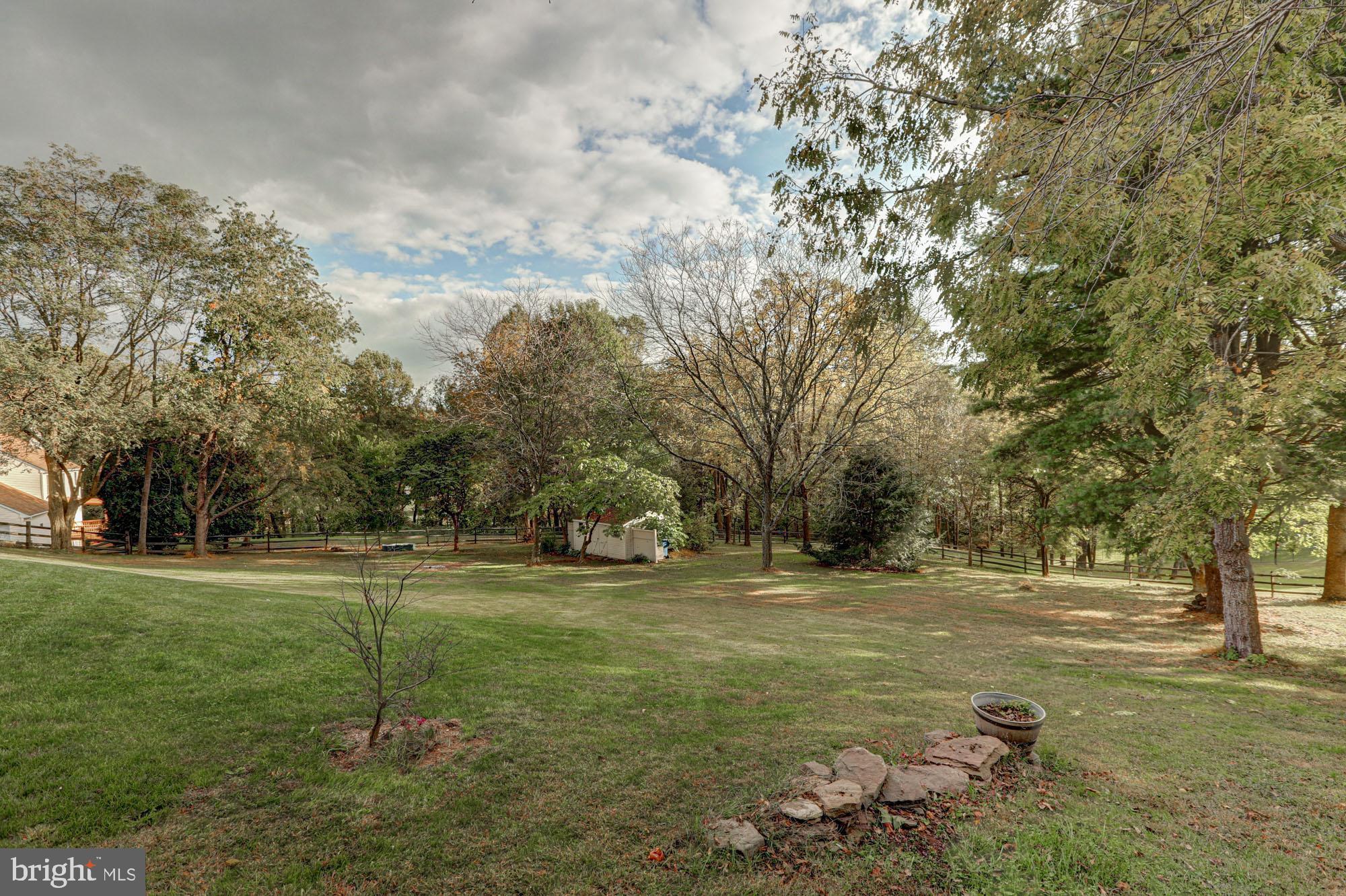 DEER RUN - Residential