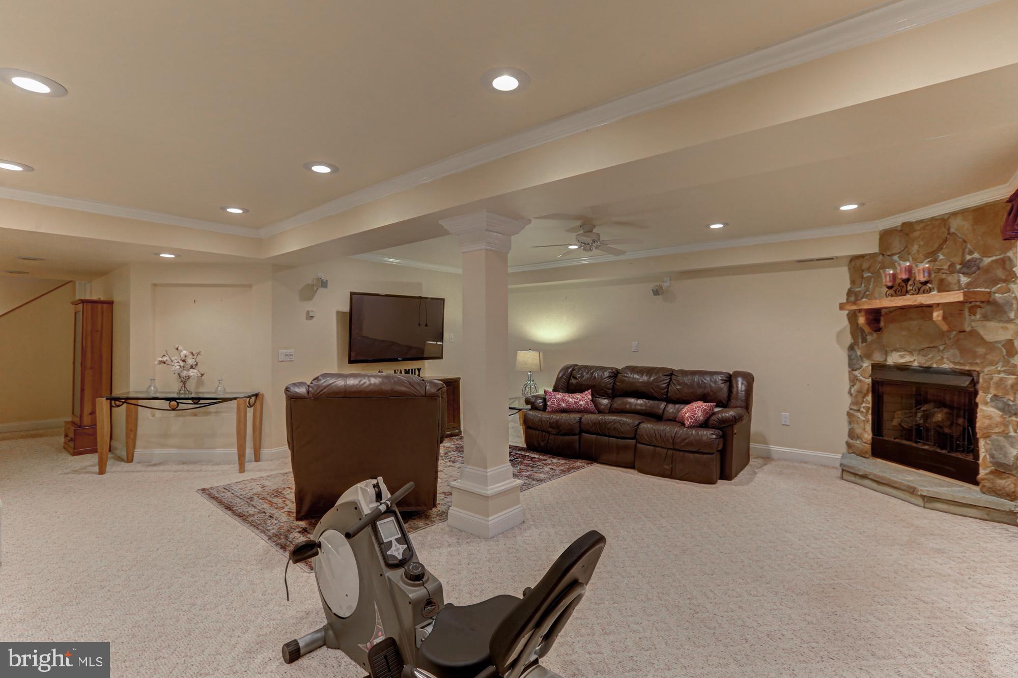 DEER RUN - Residential