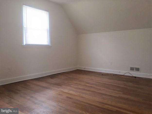 BRADLEY HILLS - Residential Lease