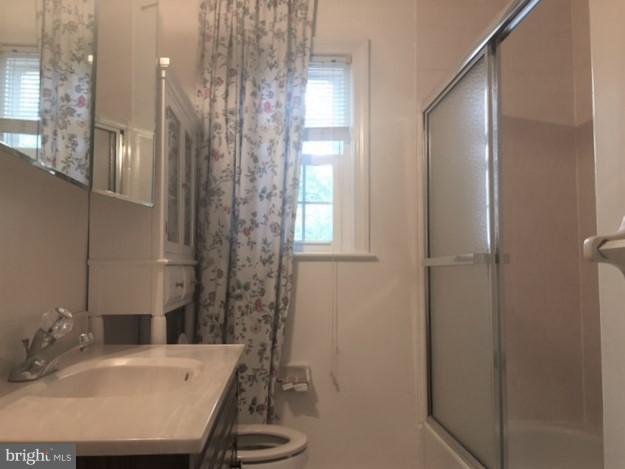 BRADLEY HILLS - Residential Lease