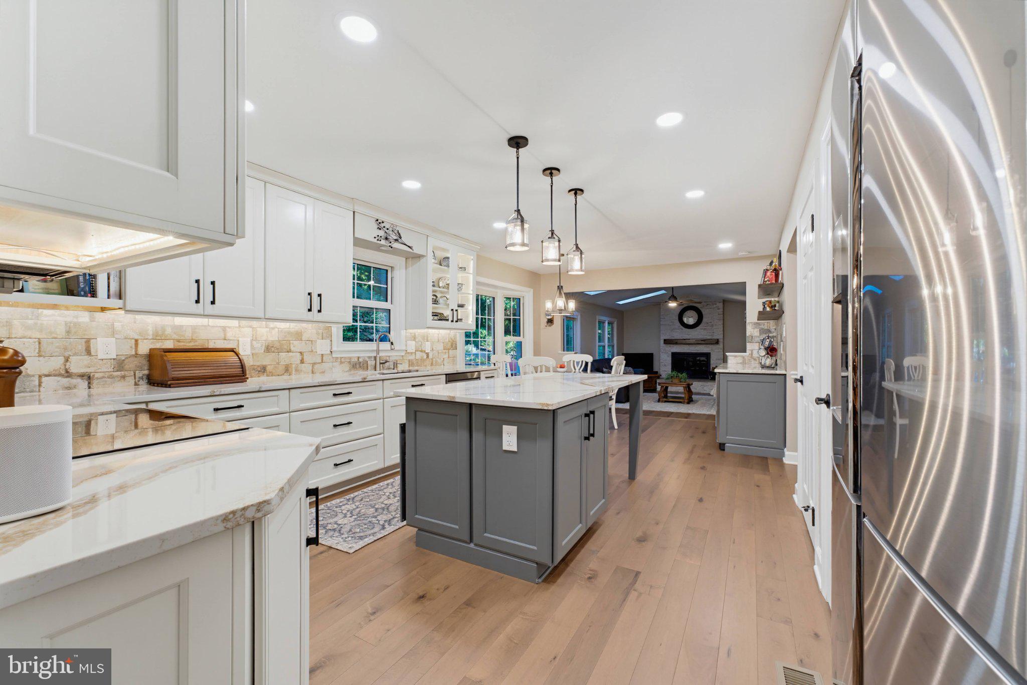 6153 LUCAS POND COURT