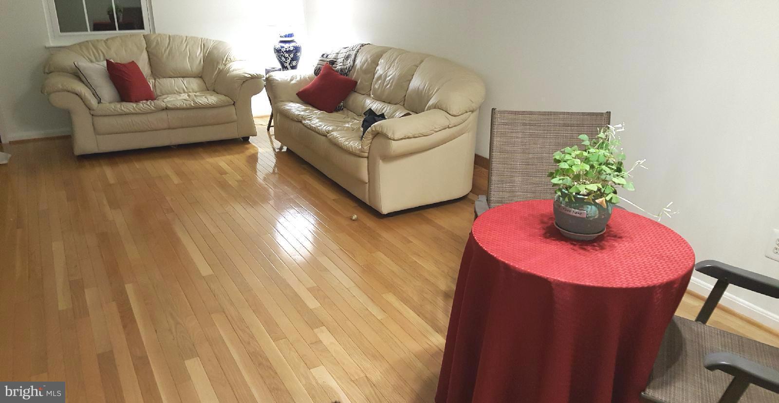 CROSSROADS MANOR - Residential