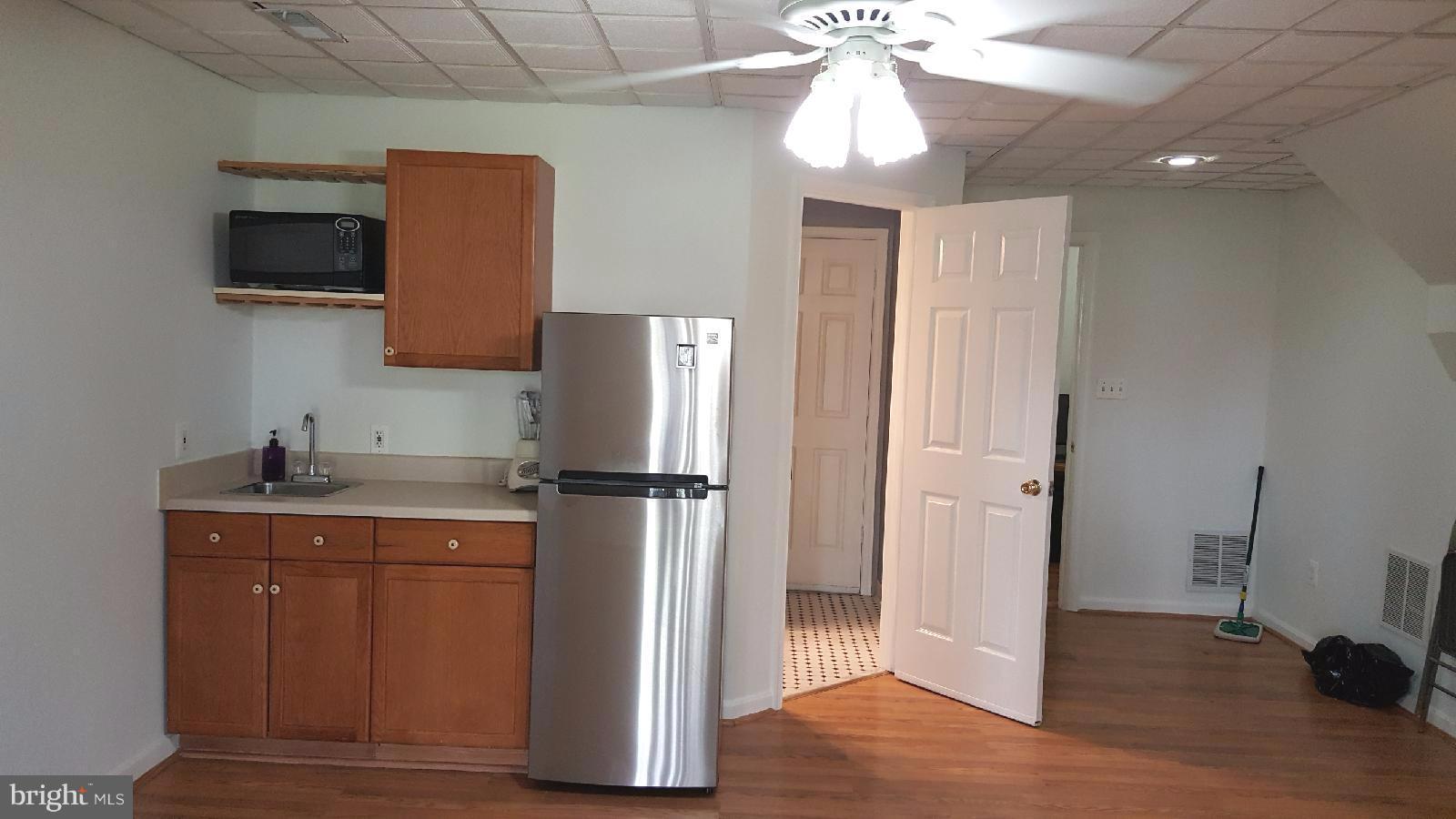 CROSSROADS MANOR - Residential