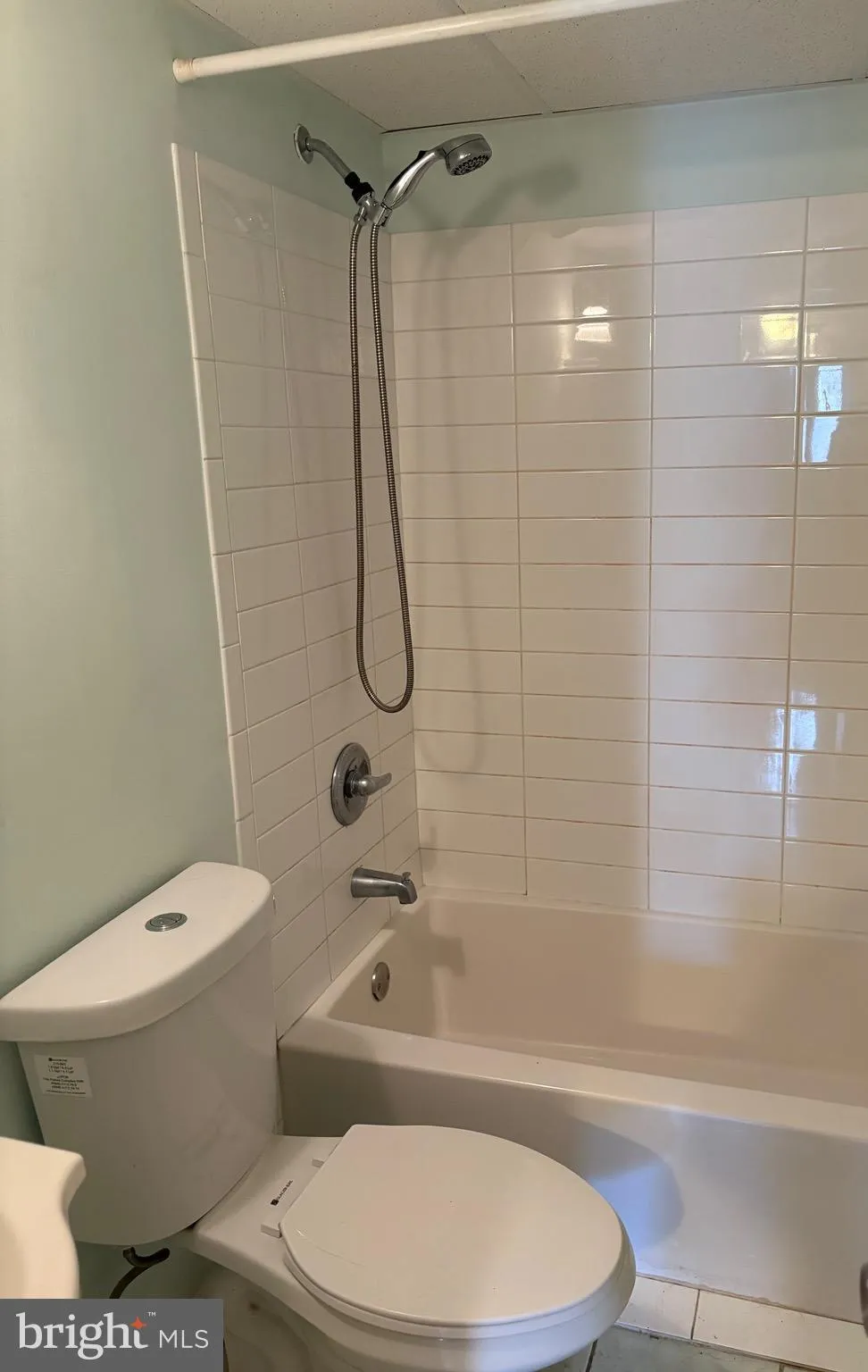 Maple Shade, New Jersey 08052, United States, 2 Bedrooms Bedrooms, ,2 BathroomsBathrooms,Residential,Active,93646