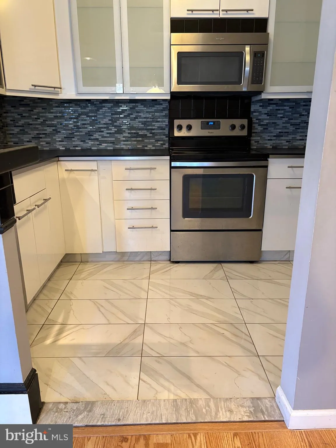 Maple Shade, New Jersey 08052, United States, 2 Bedrooms Bedrooms, ,2 BathroomsBathrooms,Residential,Active,93646