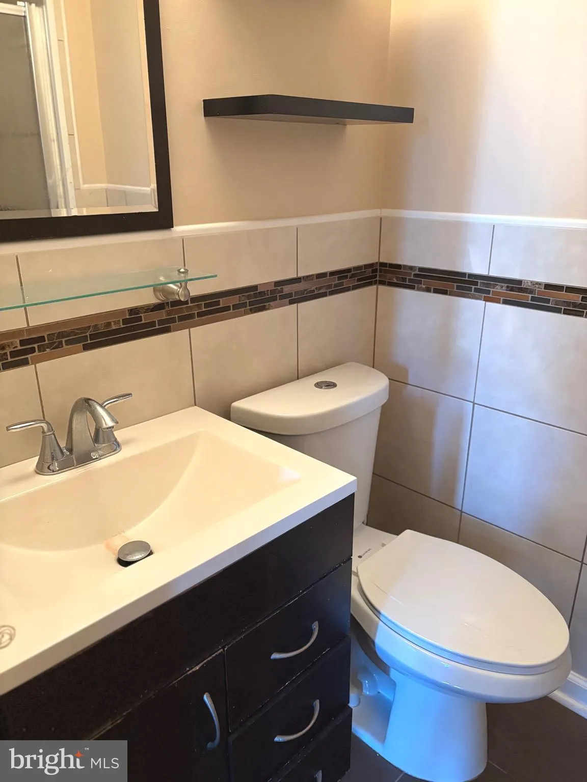 Maple Shade, New Jersey 08052, United States, 2 Bedrooms Bedrooms, ,2 BathroomsBathrooms,Residential,Active,93646