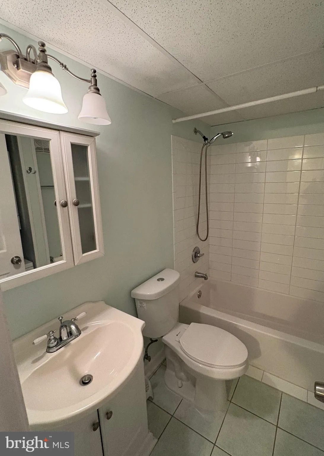 Maple Shade, New Jersey 08052, United States, 2 Bedrooms Bedrooms, ,2 BathroomsBathrooms,Residential,Active,93646