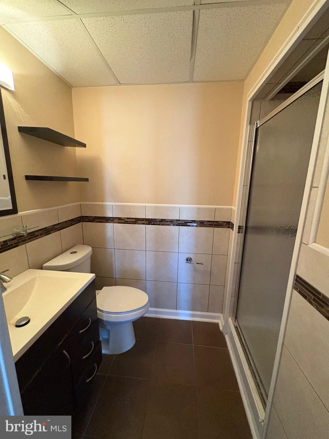 Maple Shade, New Jersey 08052, United States, 2 Bedrooms Bedrooms, ,2 BathroomsBathrooms,Residential,Active,93646