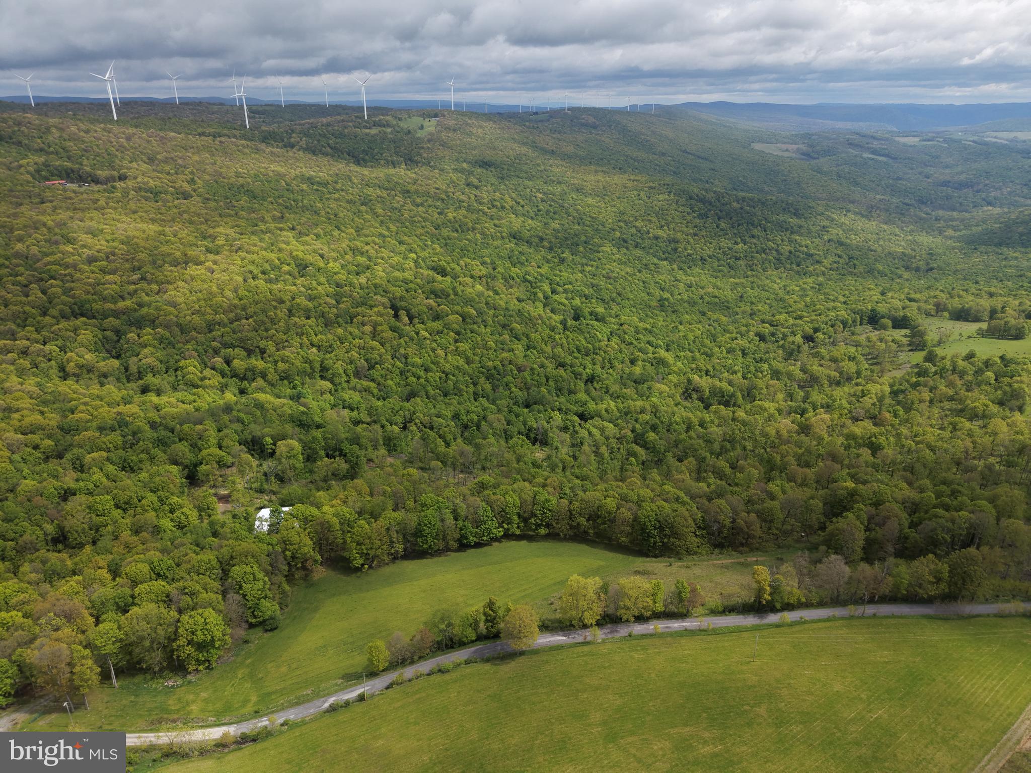 TRACT 5: 105.26+/- ACRES GRANDVIEW DR