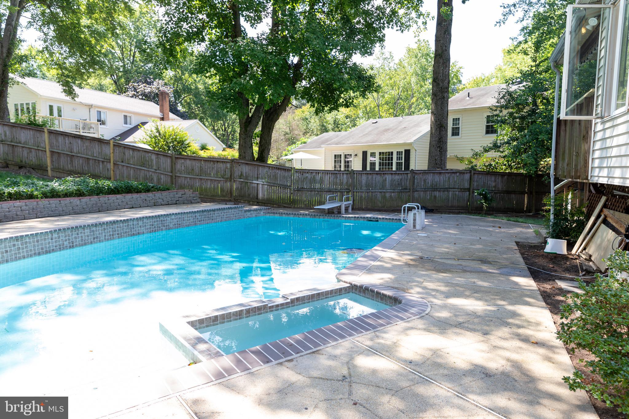 SARATOGA - Residential Lease