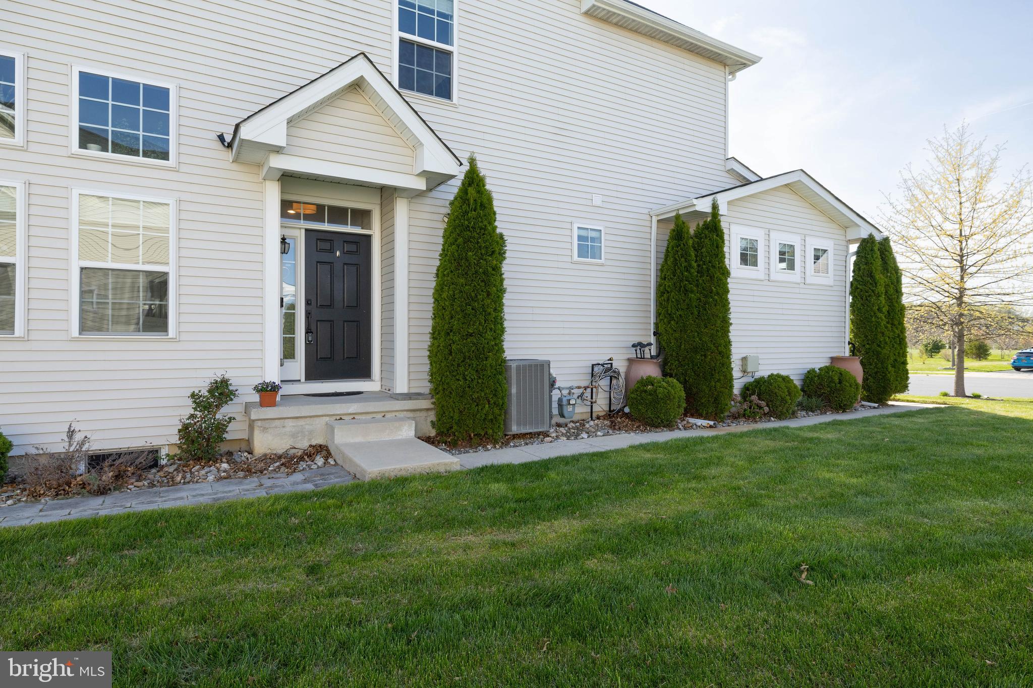 HYETTS CROSSING - Residential