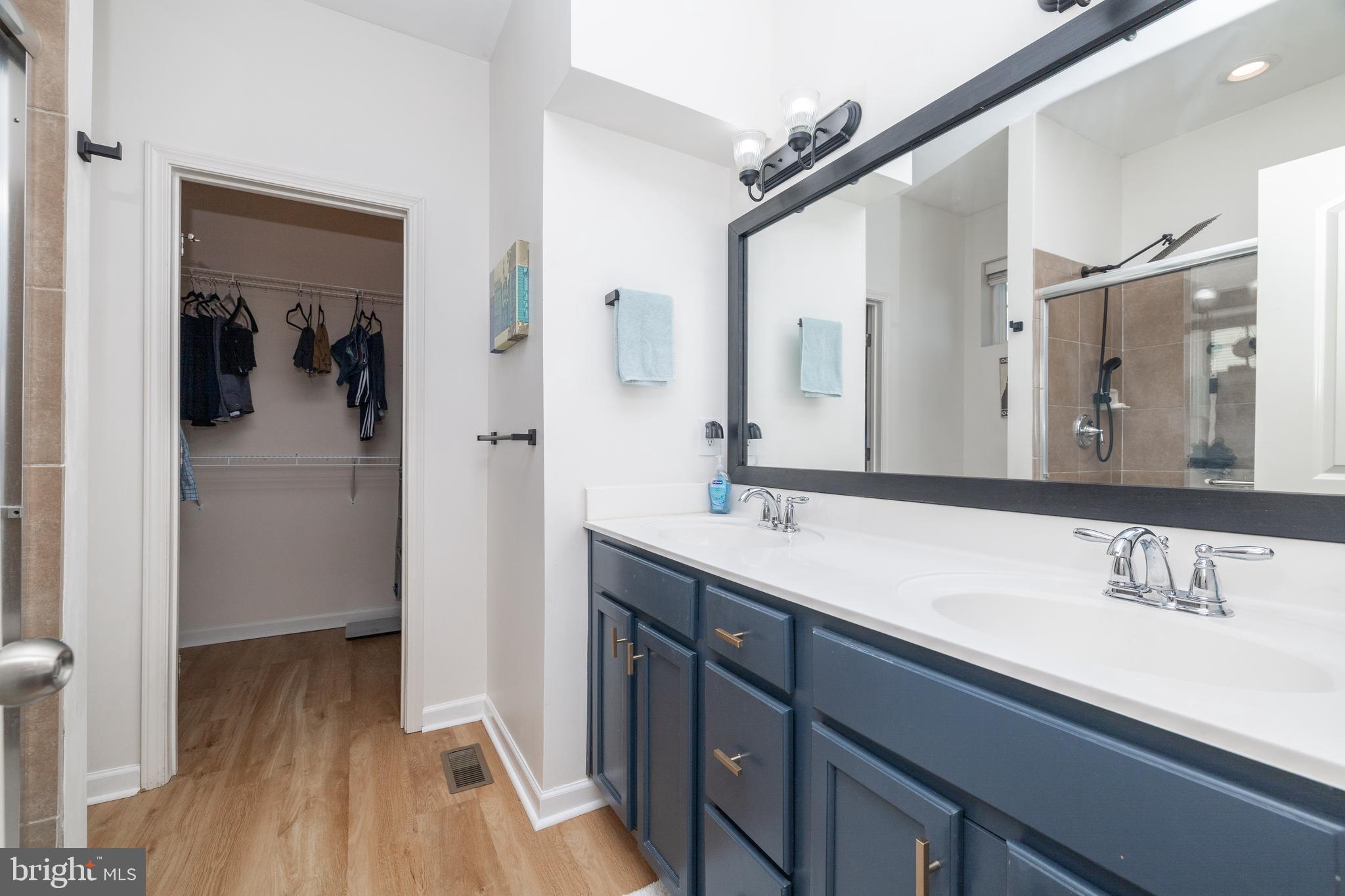 HYETTS CROSSING - Residential