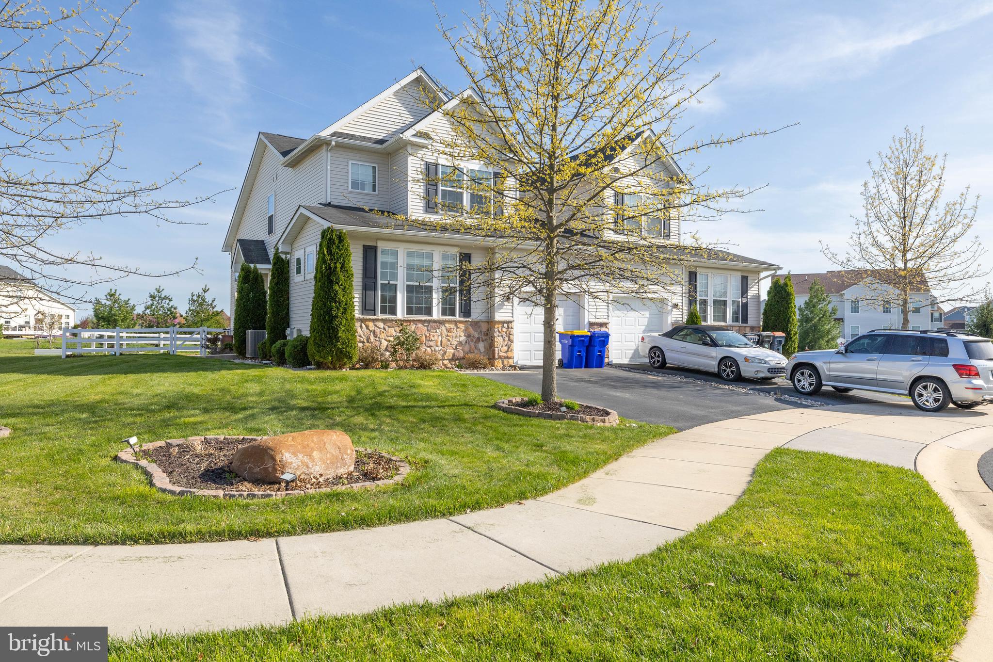 HYETTS CROSSING - Residential