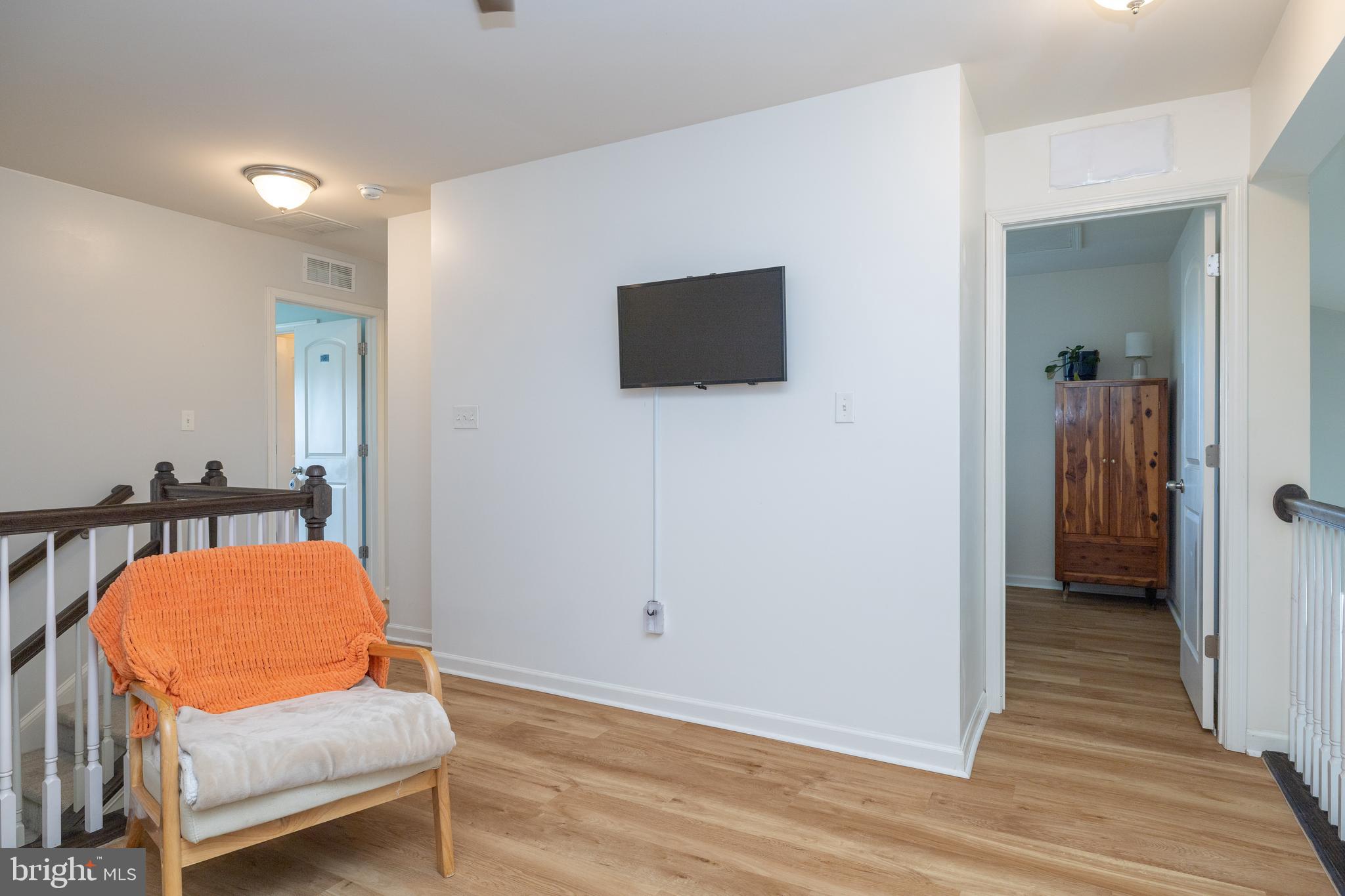 HYETTS CROSSING - Residential