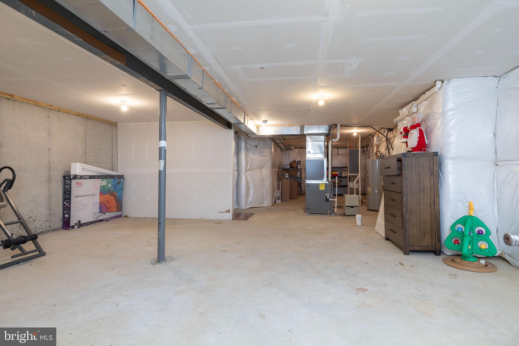 HYETTS CROSSING - Residential