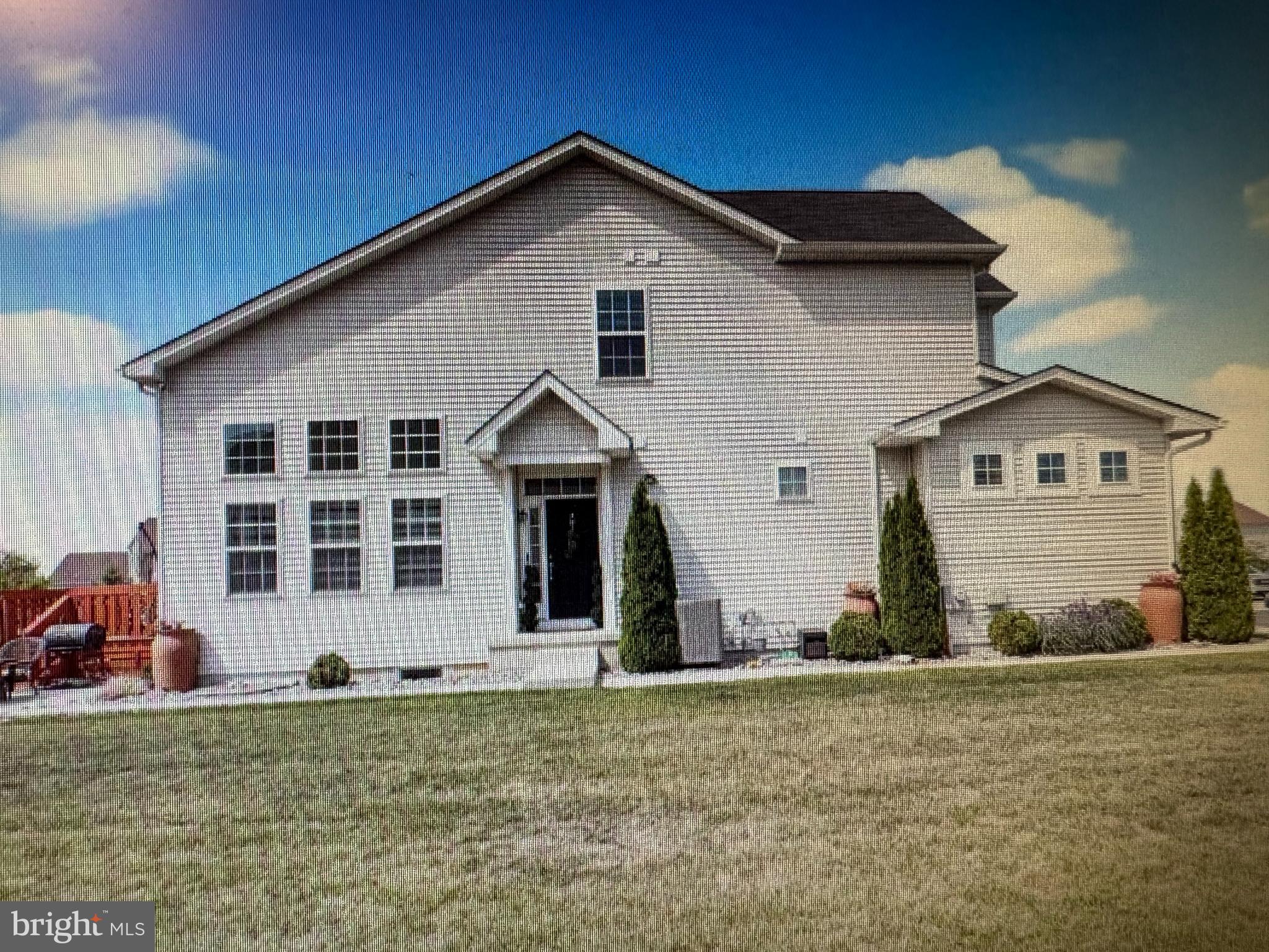 HYETTS CROSSING - Residential