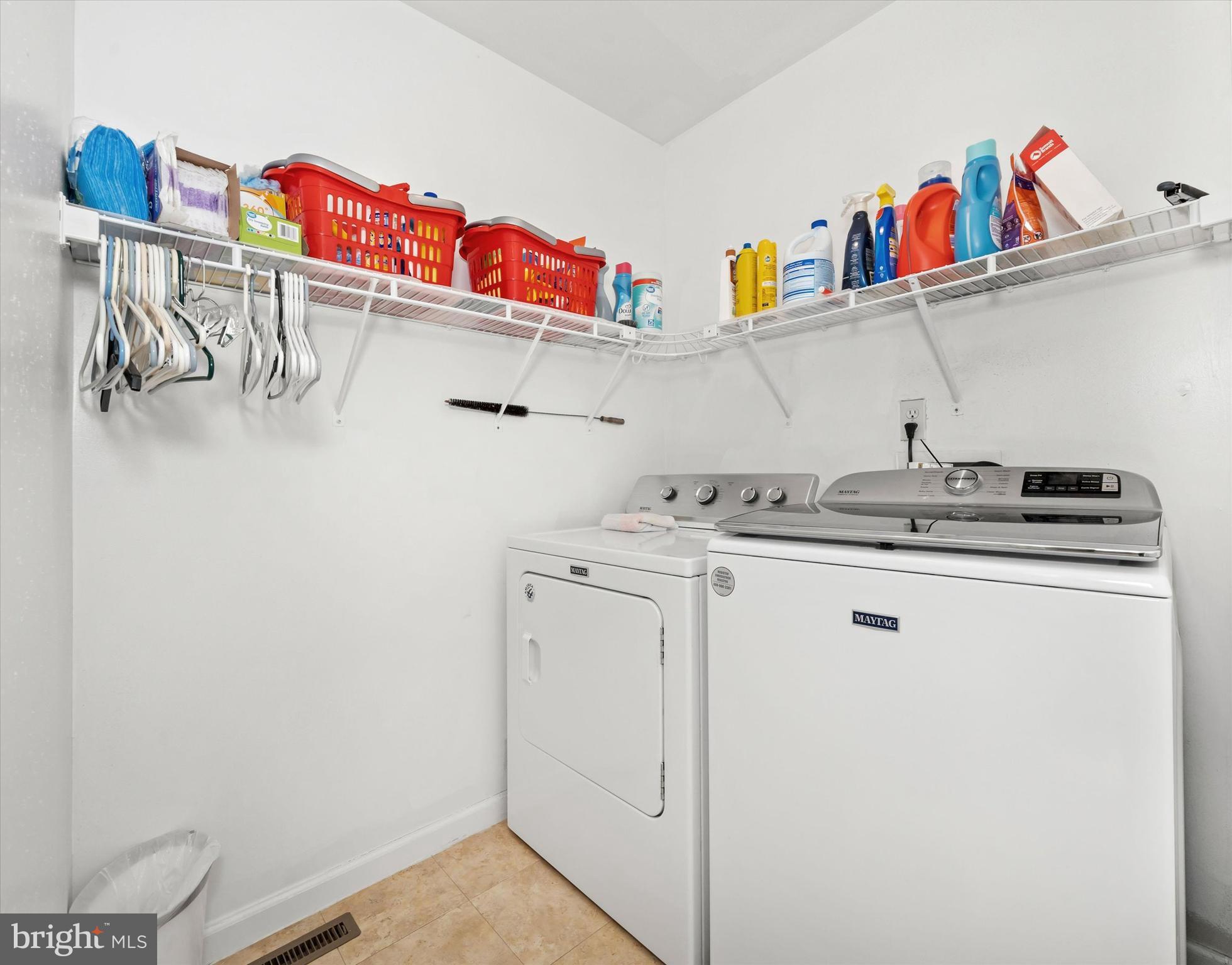 BARRINGTON - Residential