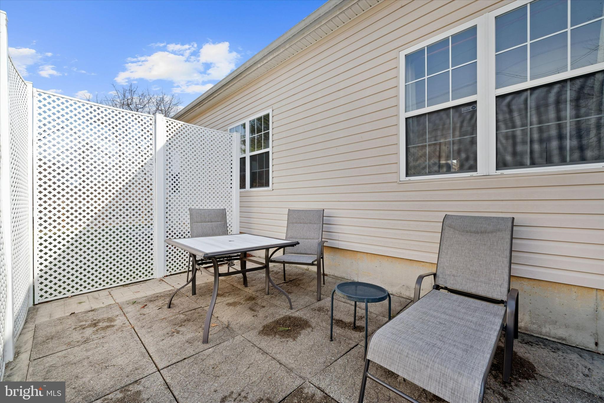 BARRINGTON - Residential