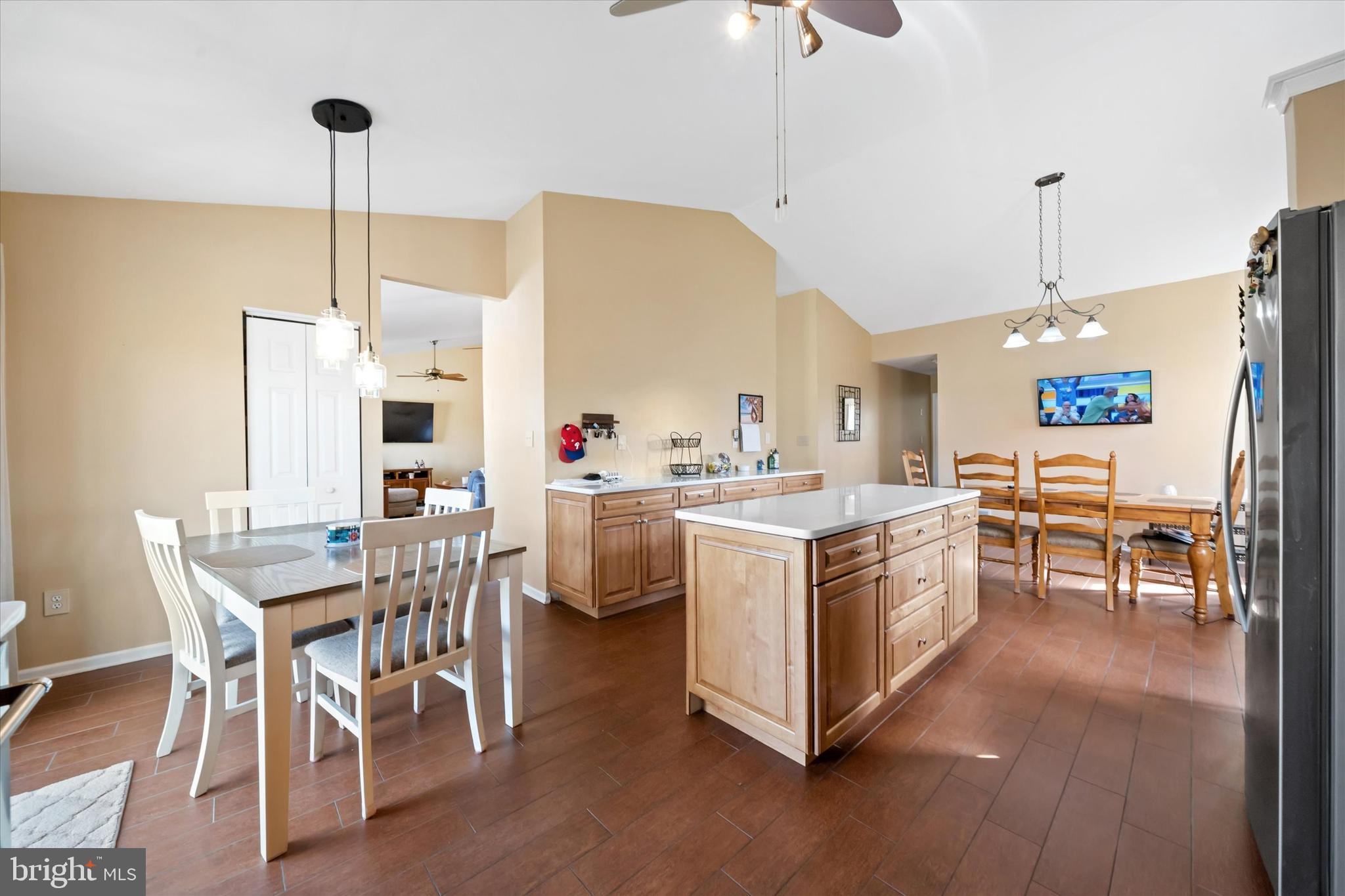 BARRINGTON - Residential