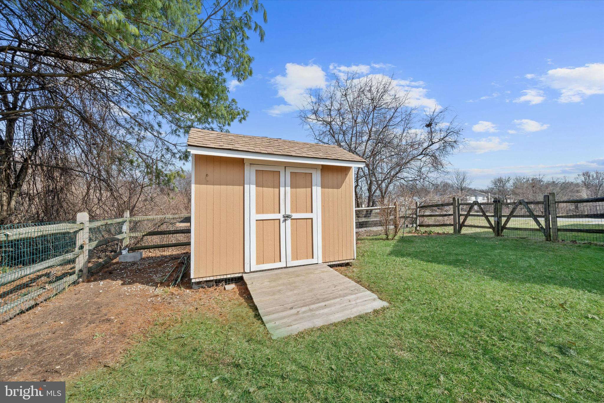 BARRINGTON - Residential