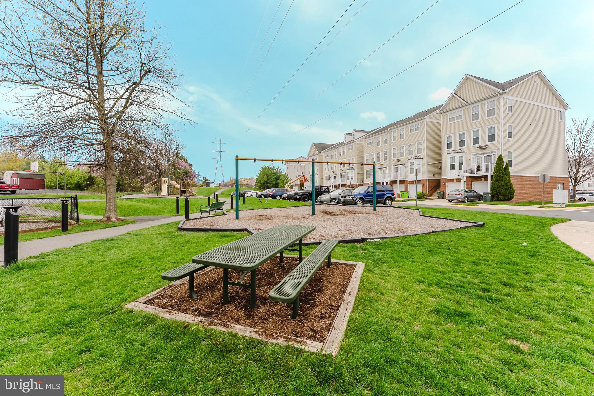 COPPERMINE CROSSING - Residential