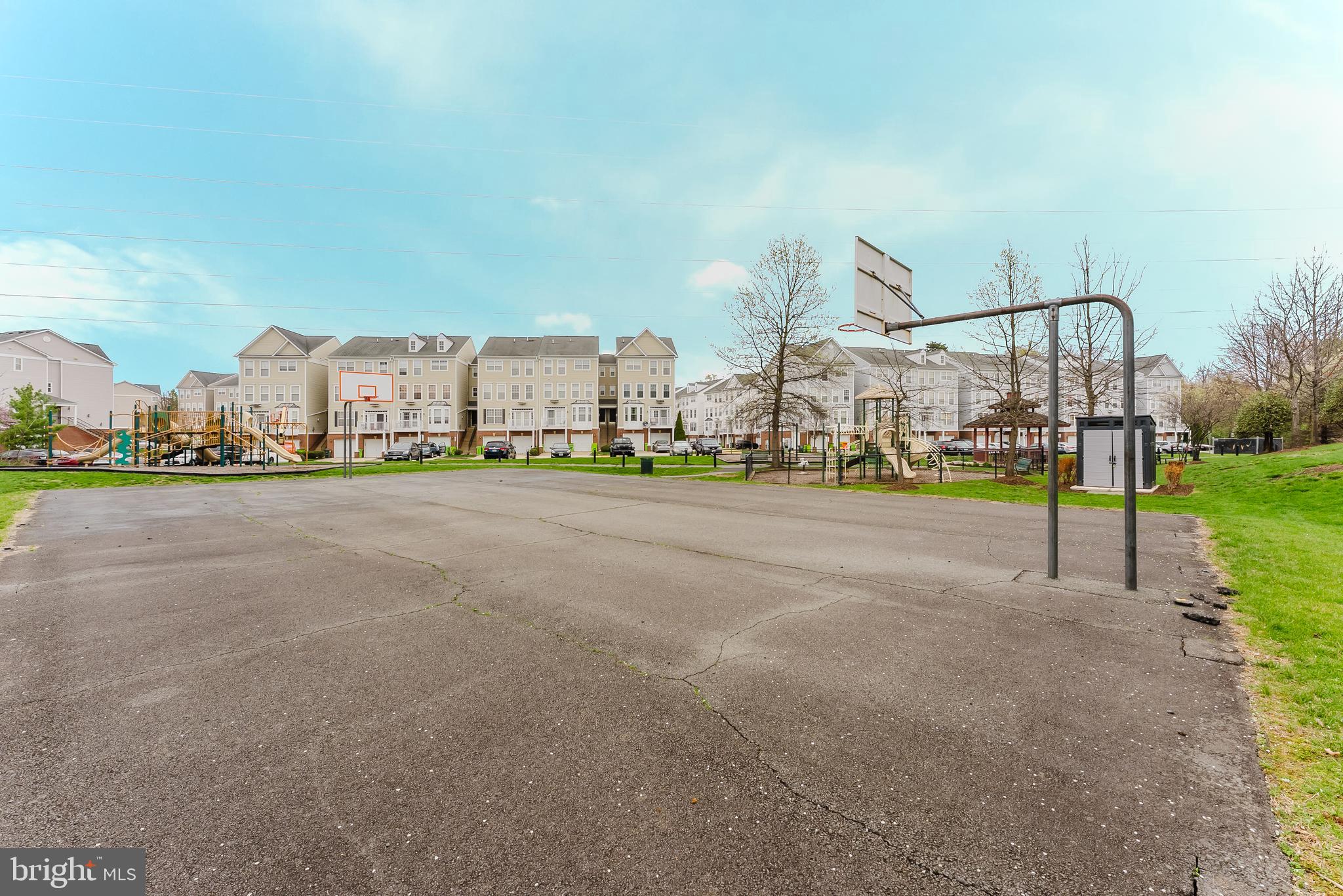 COPPERMINE CROSSING - Residential