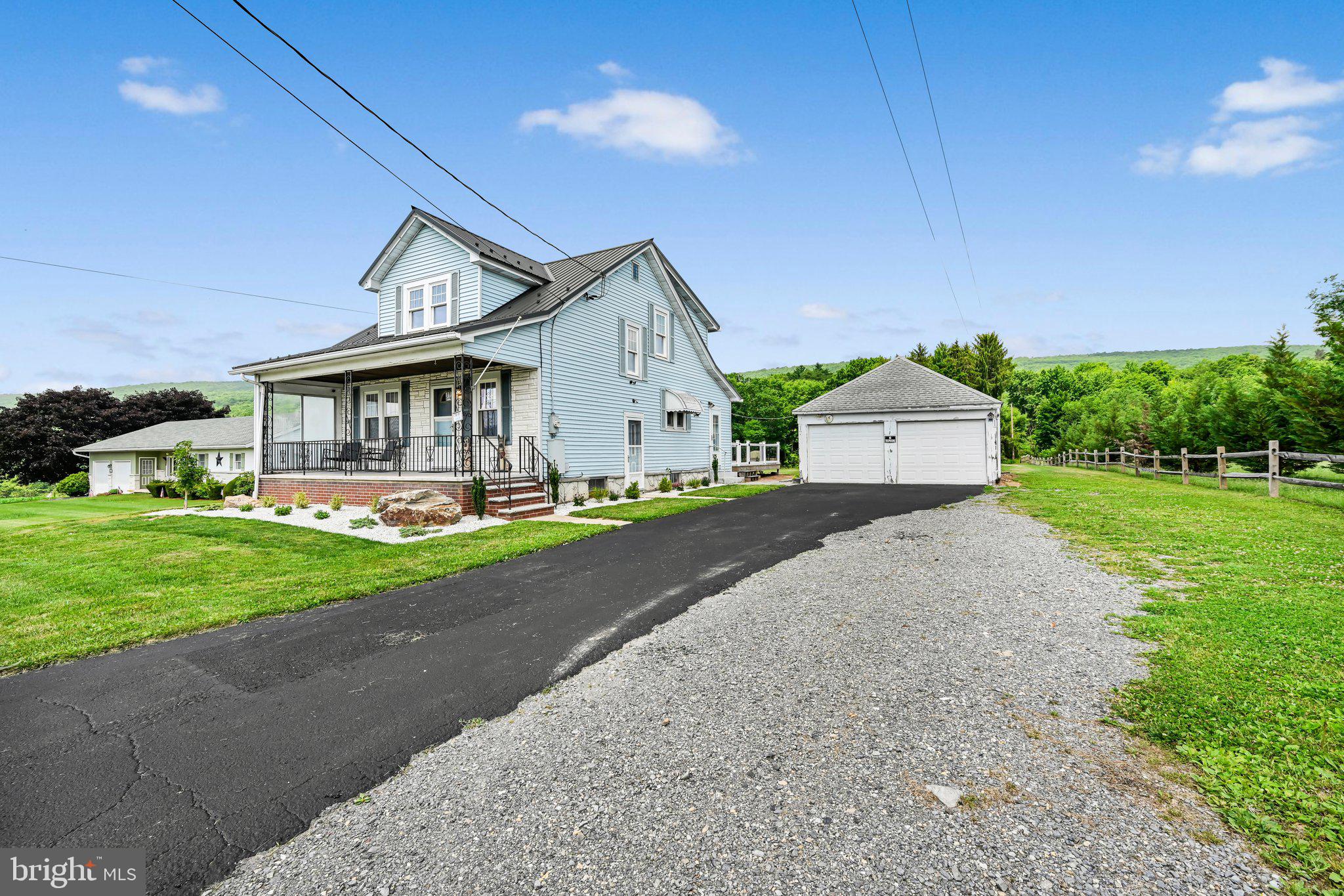 947 DEEP CREEK ROAD