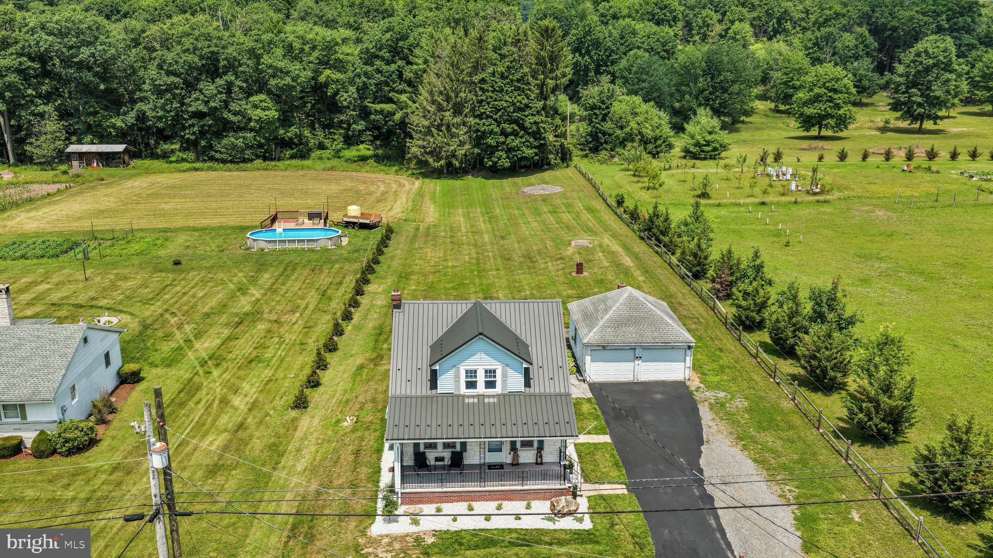 947 DEEP CREEK ROAD