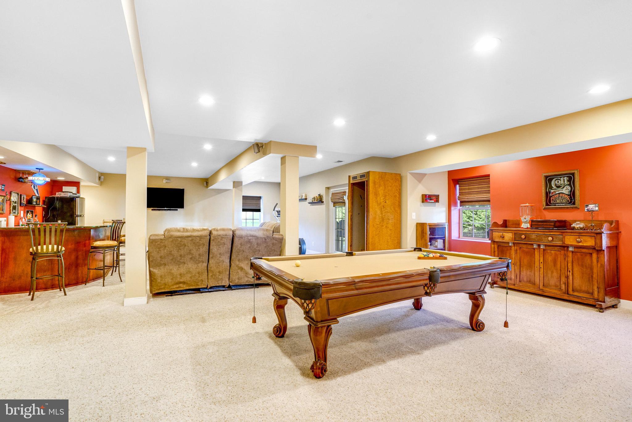 HUNTER ESTATES - Residential