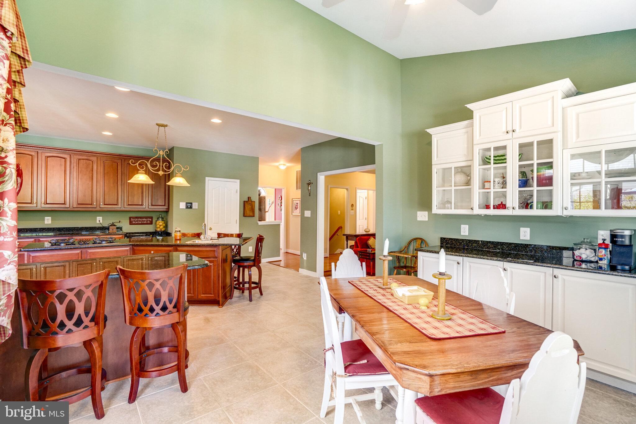 HUNTER ESTATES - Residential