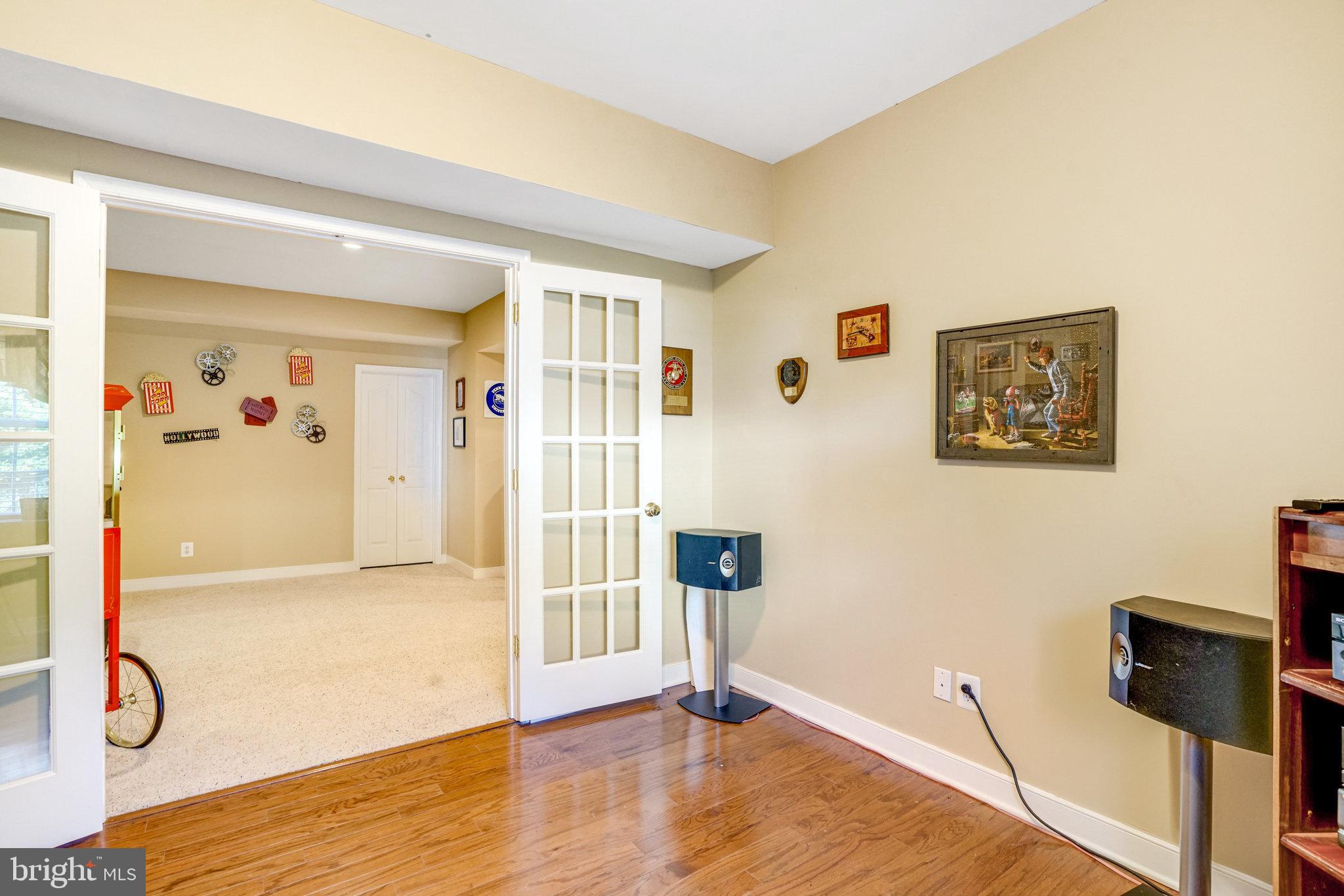 HUNTER ESTATES - Residential