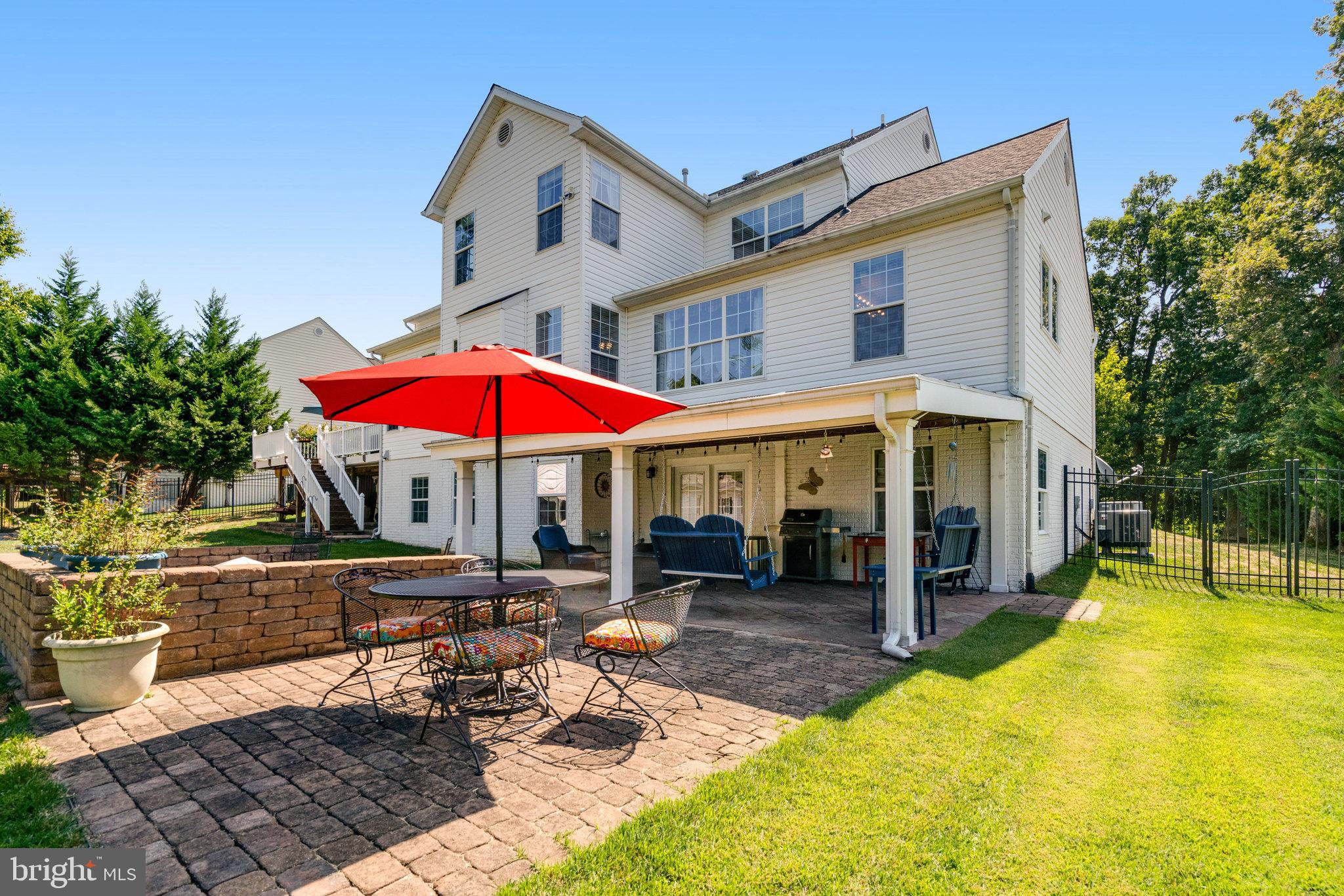 HUNTER ESTATES - Residential