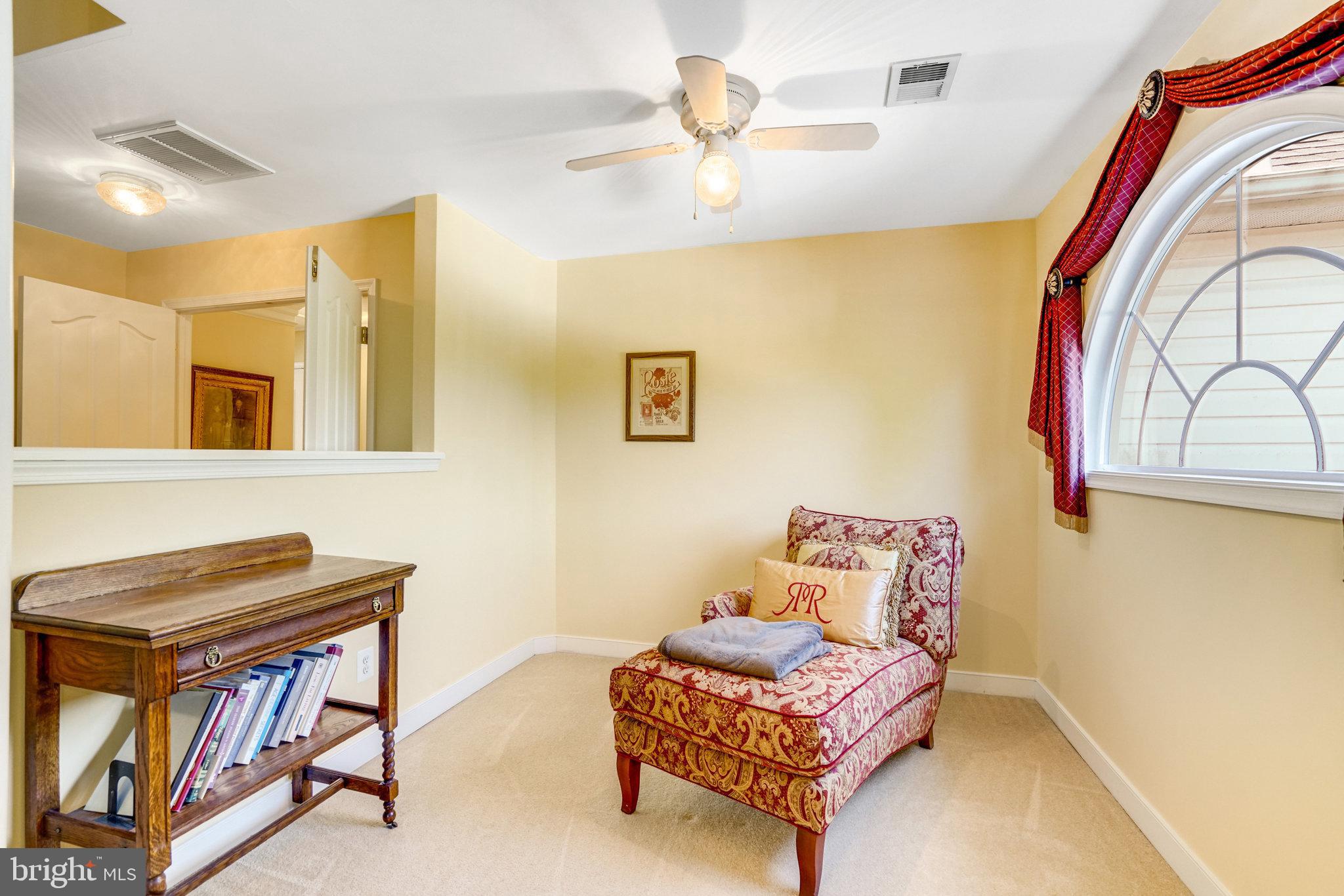 HUNTER ESTATES - Residential