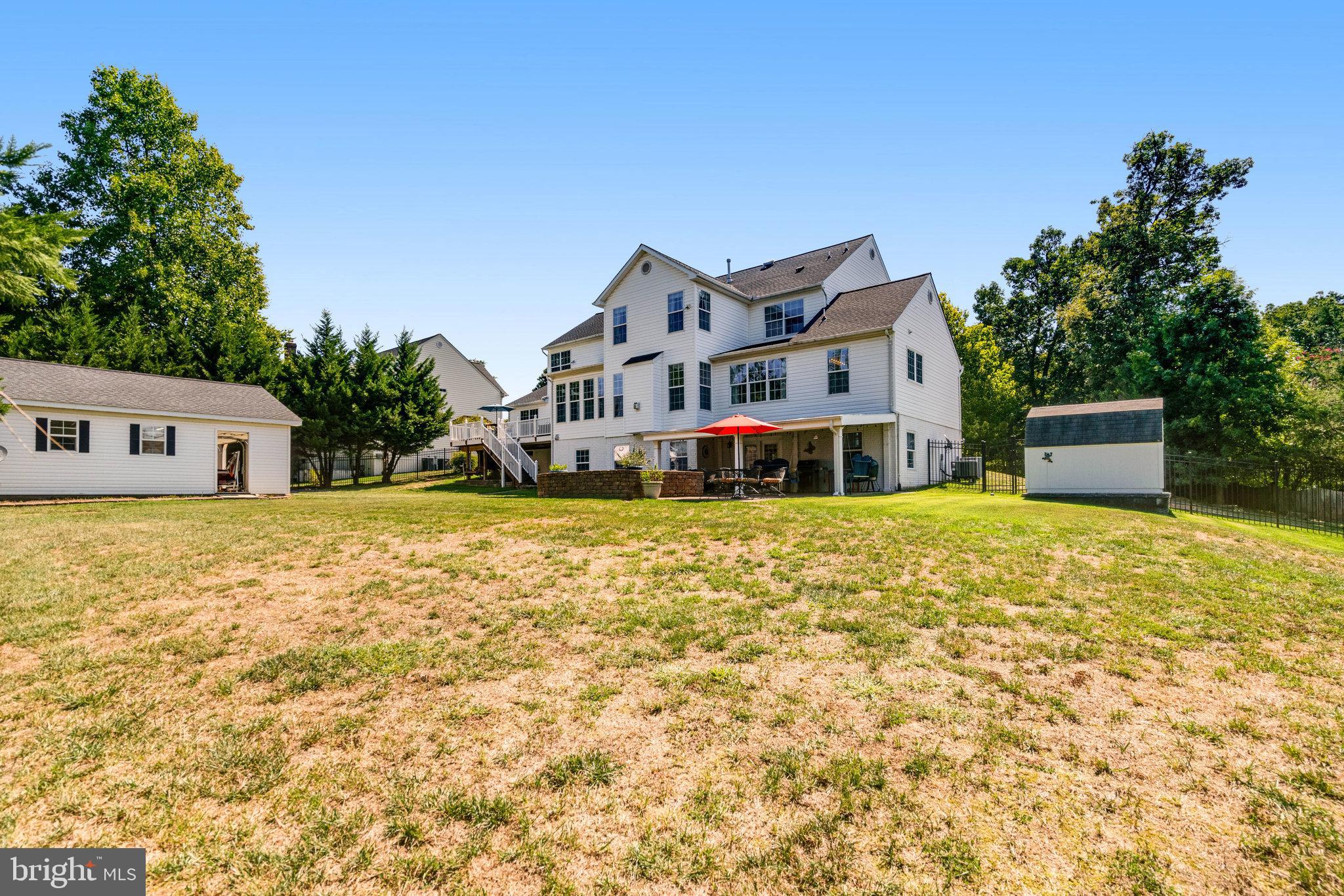 HUNTER ESTATES - Residential