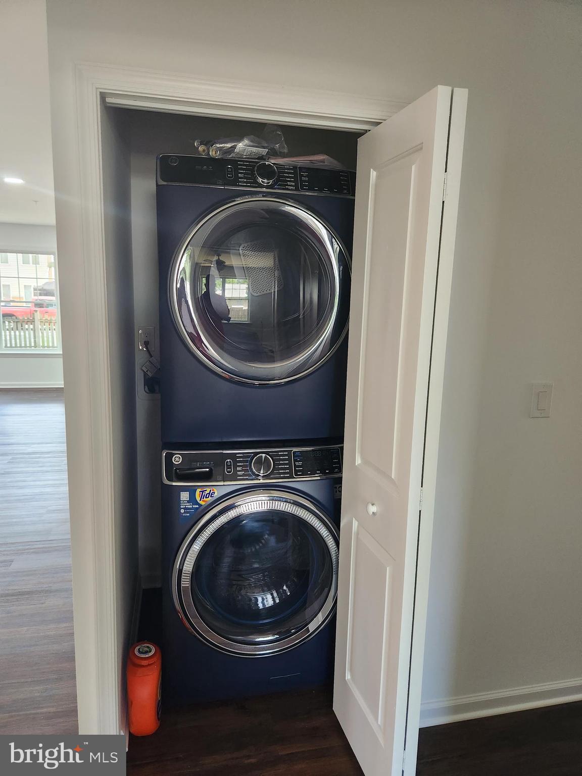 MAYO BEACH - Residential