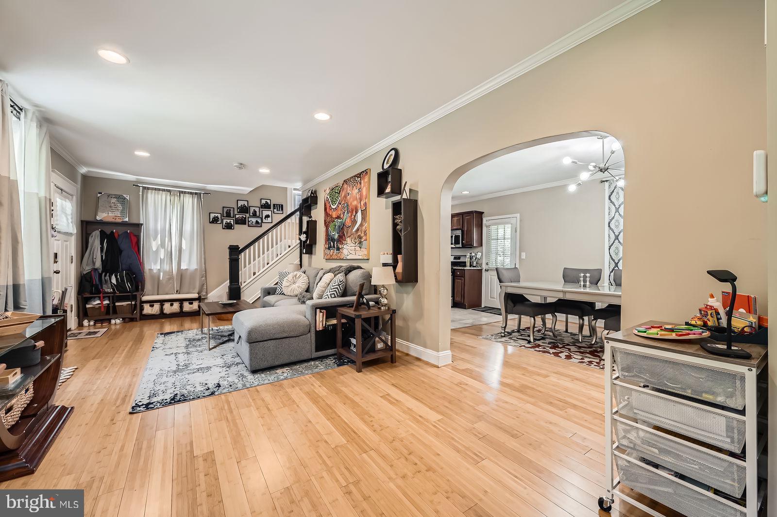 BEVERLY HILLS - Residential