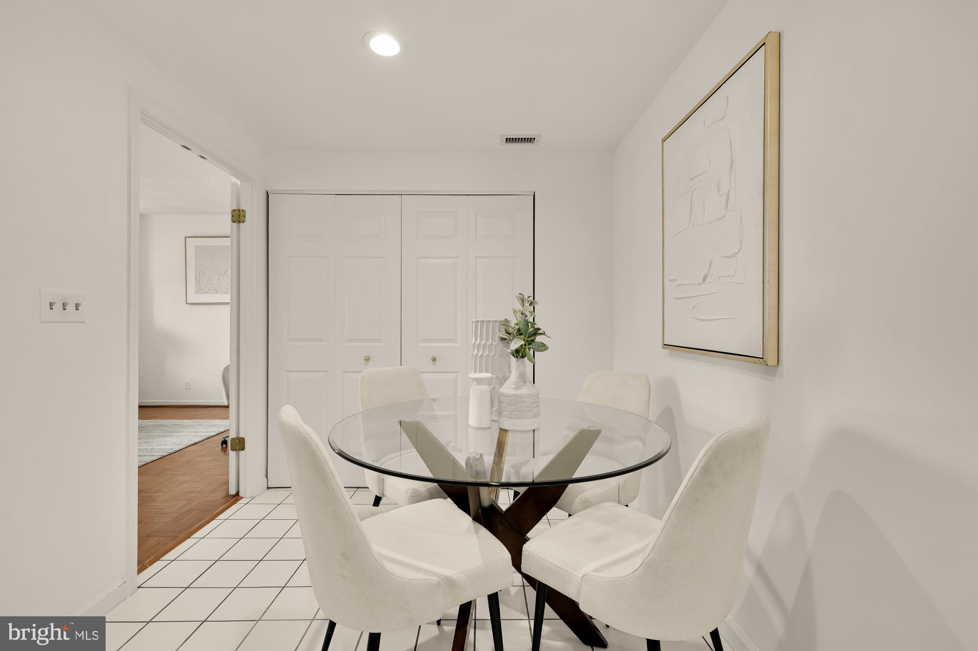 SOMERSET HOUSE CONDOS - Residential