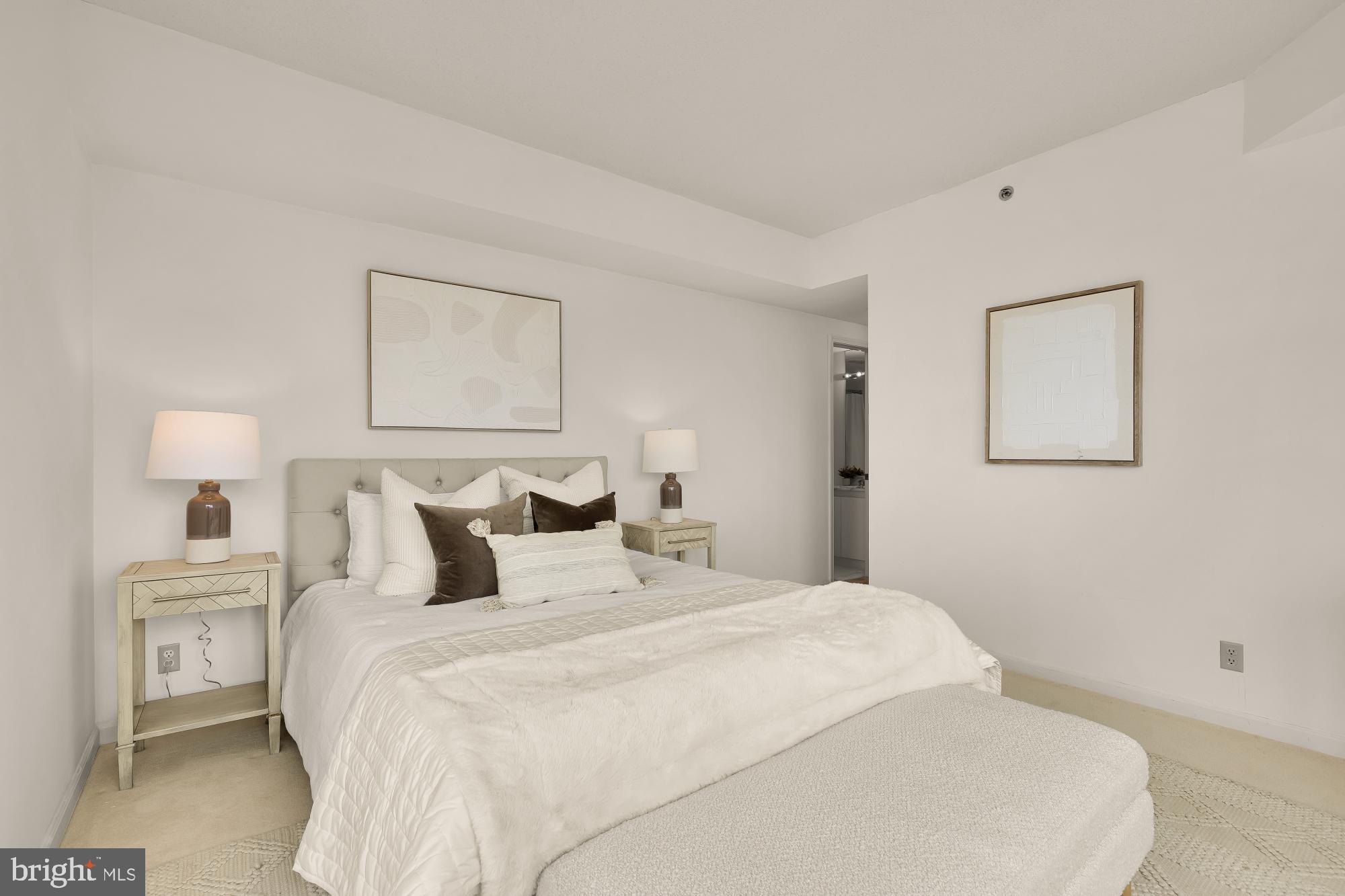SOMERSET HOUSE CONDOS - Residential